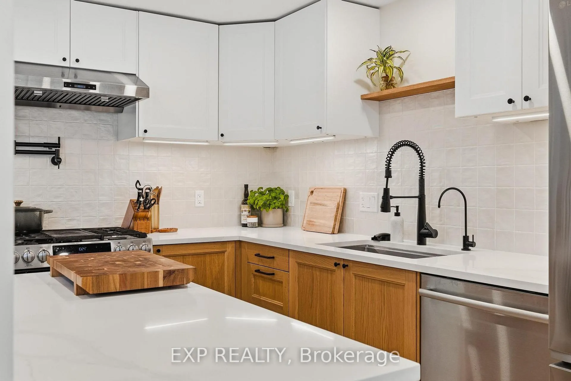 Photo 11 of 218 Prosperity Drive, Kitchener — HOMEH