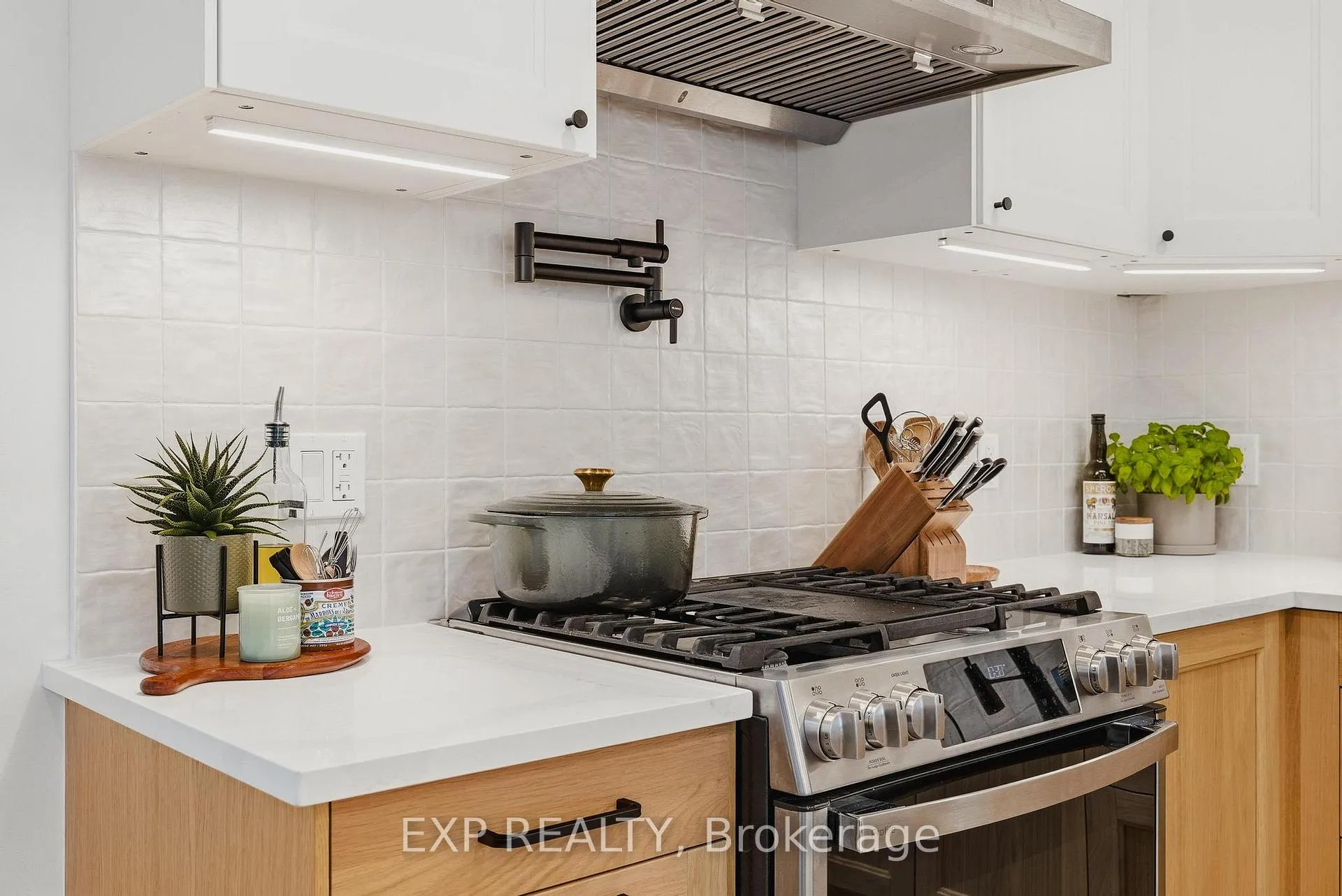 Photo 15 of 218 Prosperity Drive, Kitchener — HOMEH