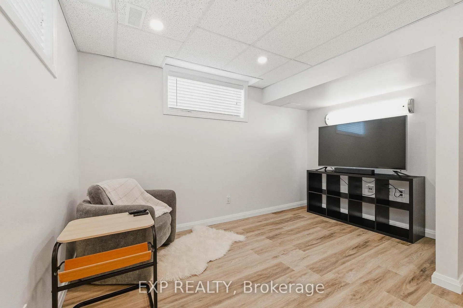 Photo 33 of 218 Prosperity Drive, Kitchener — HOMEH