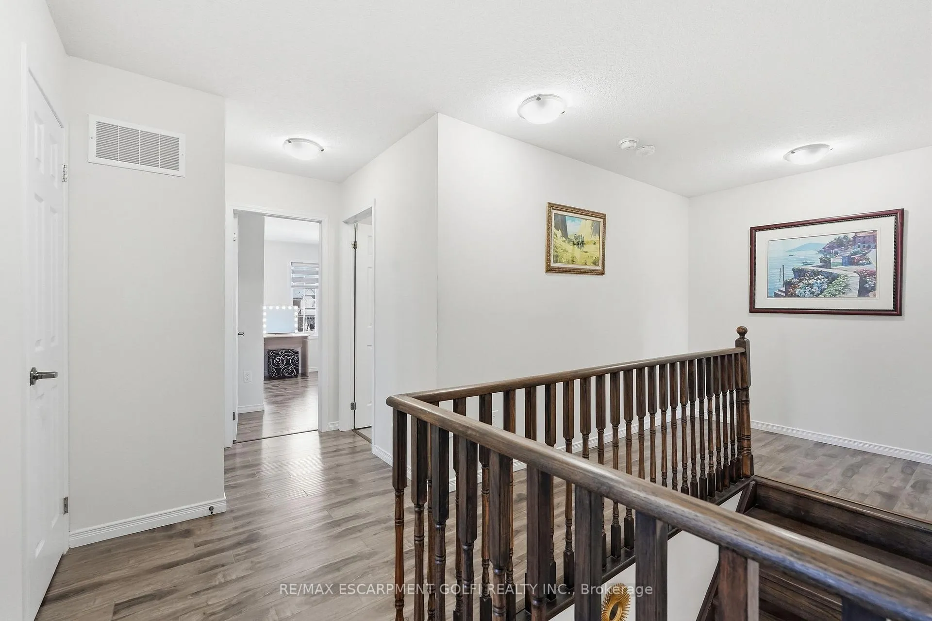 Photo 15 of 57 Thompson Road, Haldimand — HOMEH