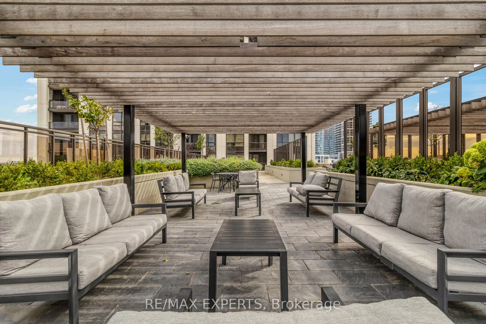 Photo 19 of Unit 702, 9085 Jane Street, Vaughan, Concord — HOMEH