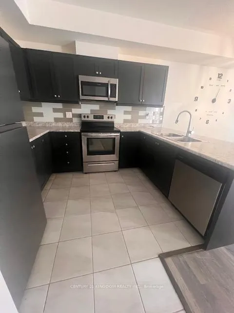 Photo 7 of Unit 111, 1715 Adirondack Chase, Pickering, Duffin Heights — HOMEH
