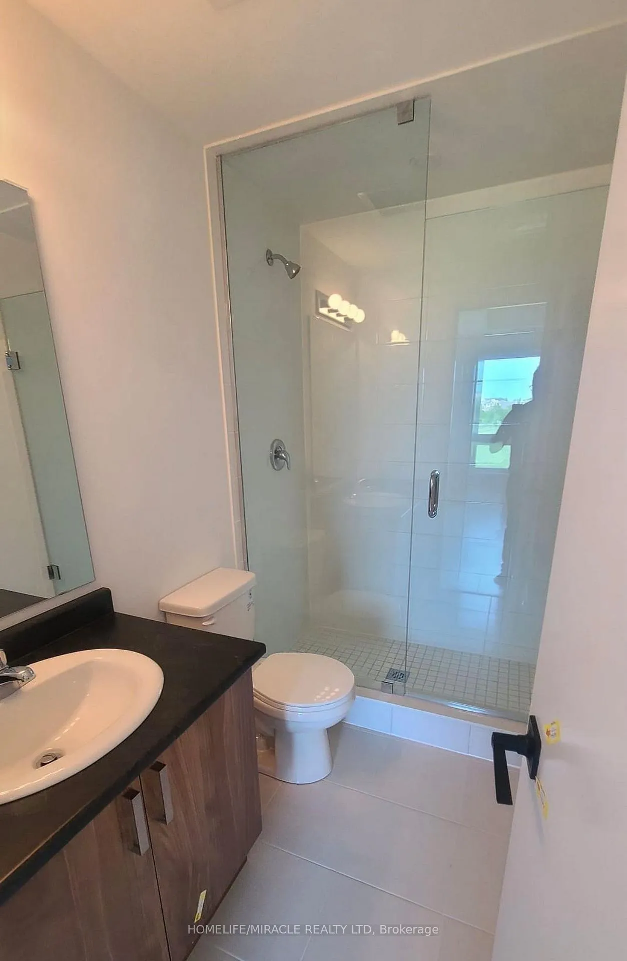 Photo 9 of Unit 112, 1 Chef Lane, Barrie, Rural Barrie Southeast — HOMEH