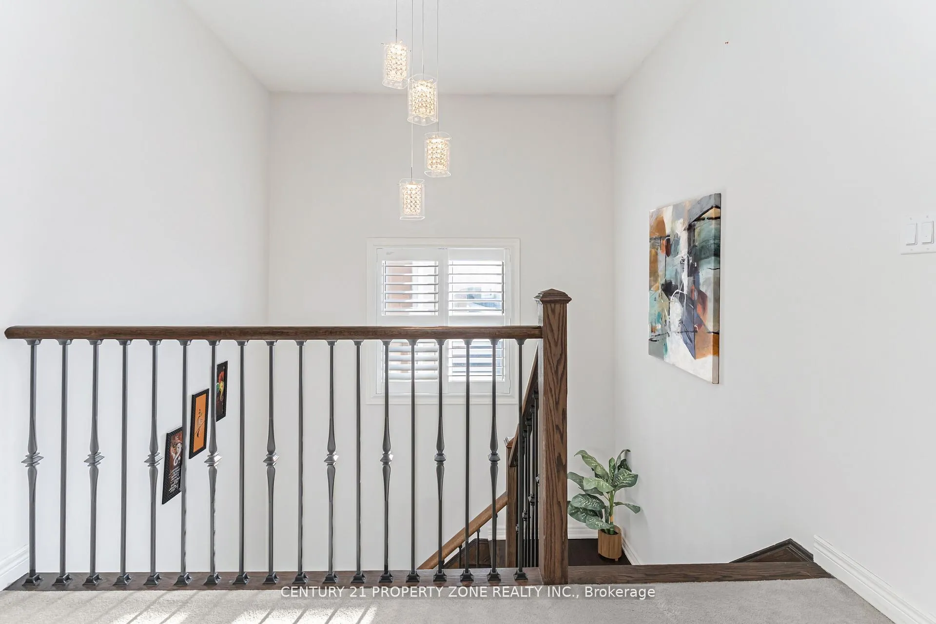 Photo 16 of 19 Exhibition Crescent, Brampton, Northwest Brampton — HOMEH