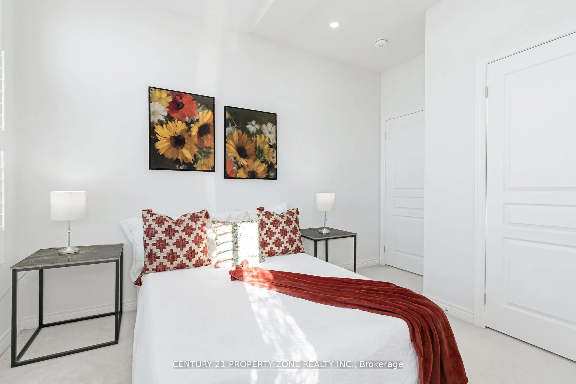 Photo 18 of 19 Exhibition Crescent, Brampton, Northwest Brampton — HOMEH