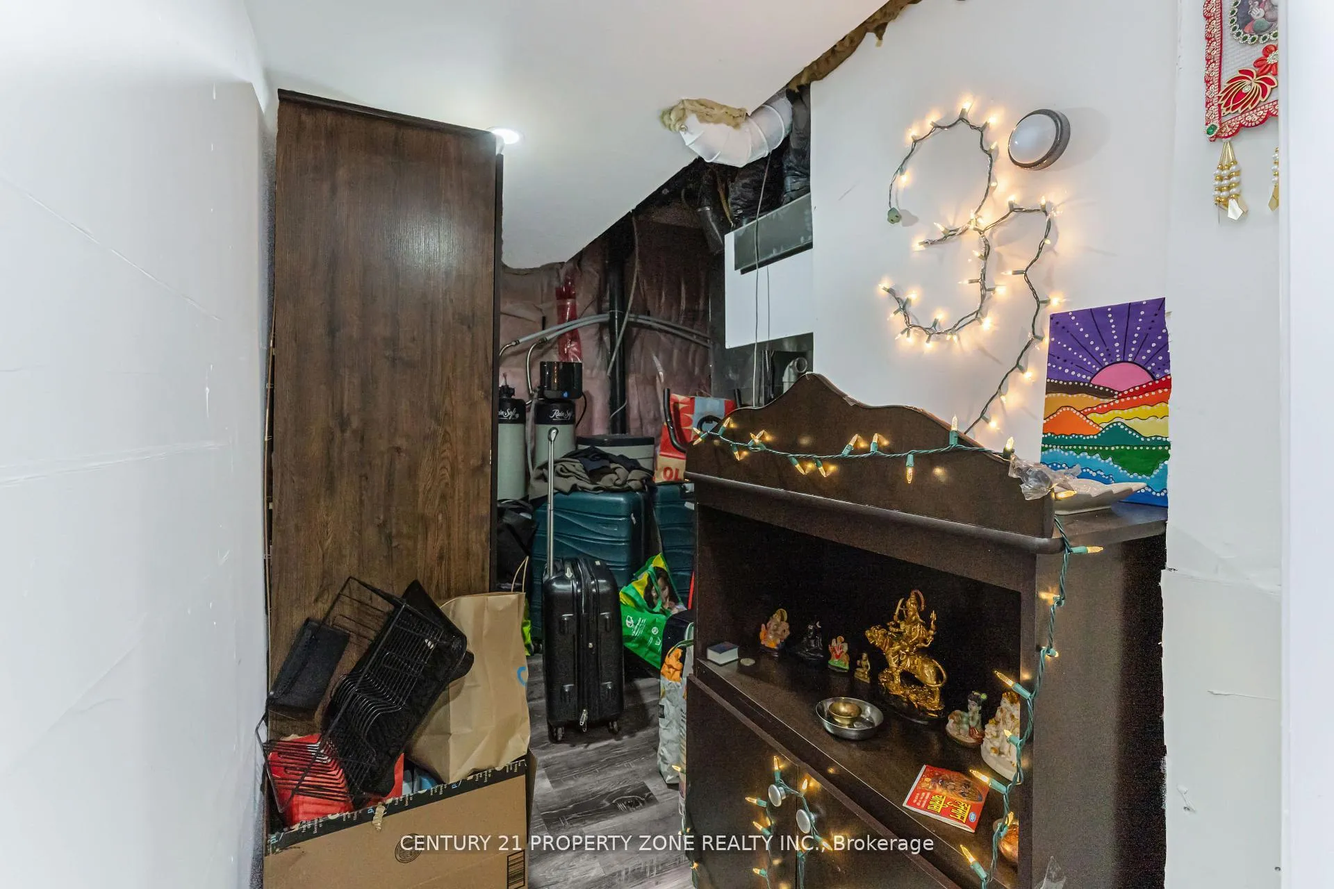 Photo 41 of 19 Exhibition Crescent, Brampton, Northwest Brampton — HOMEH