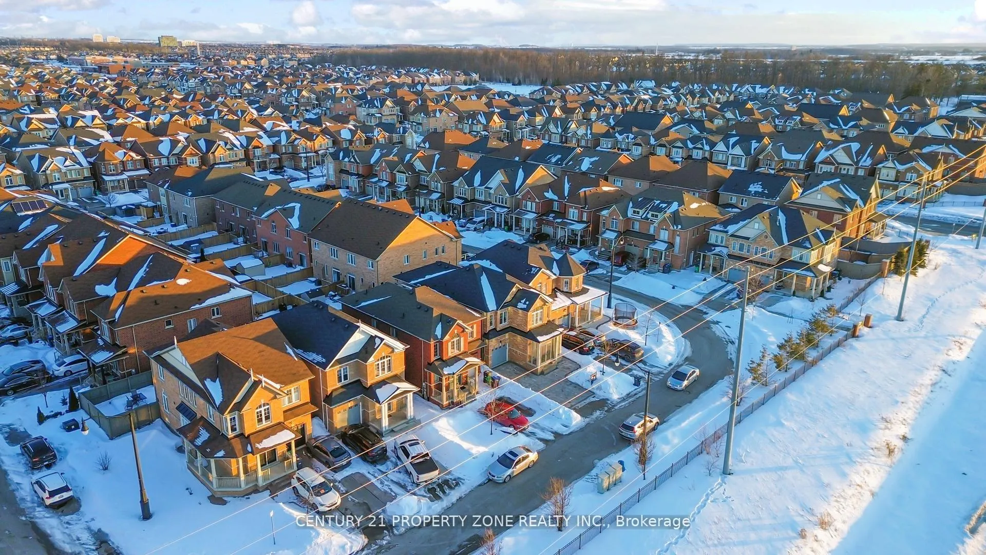 Photo 47 of 19 Exhibition Crescent, Brampton, Northwest Brampton — HOMEH