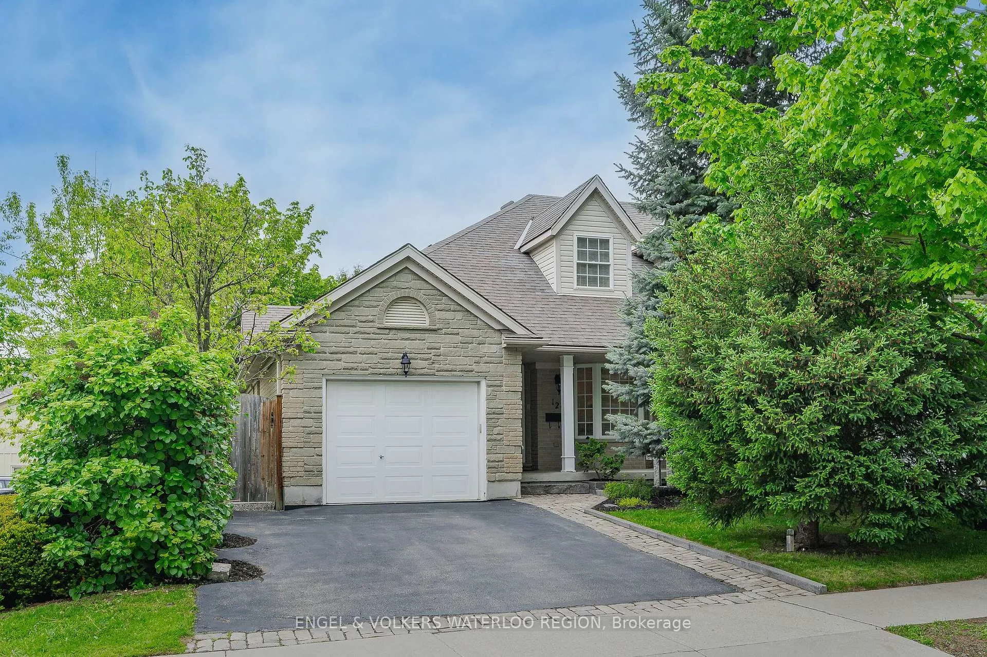 Photo 1 of 12 Euclid Avenue, Waterloo — HOMEH
