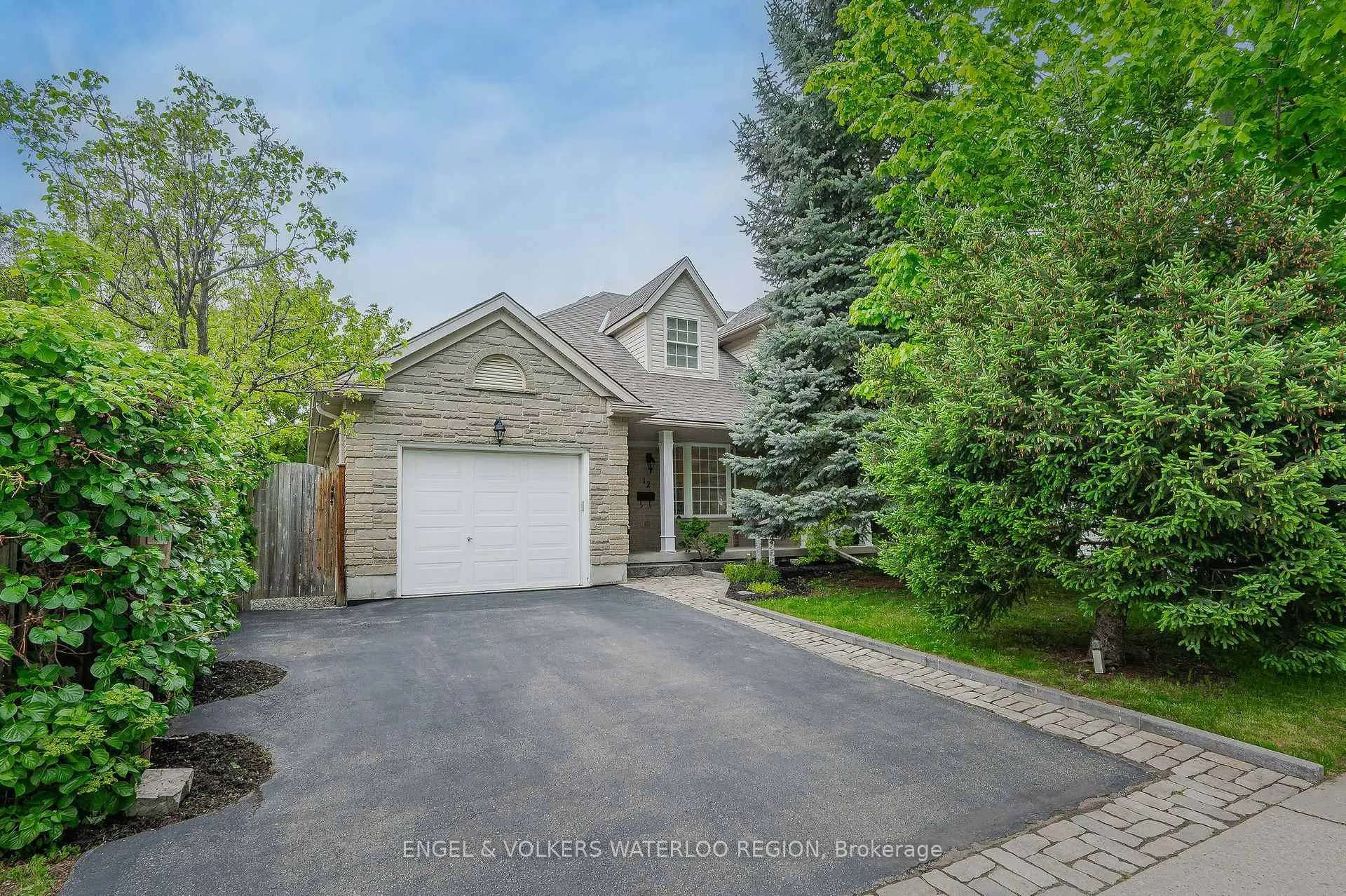 Photo 2 of 12 Euclid Avenue, Waterloo — HOMEH