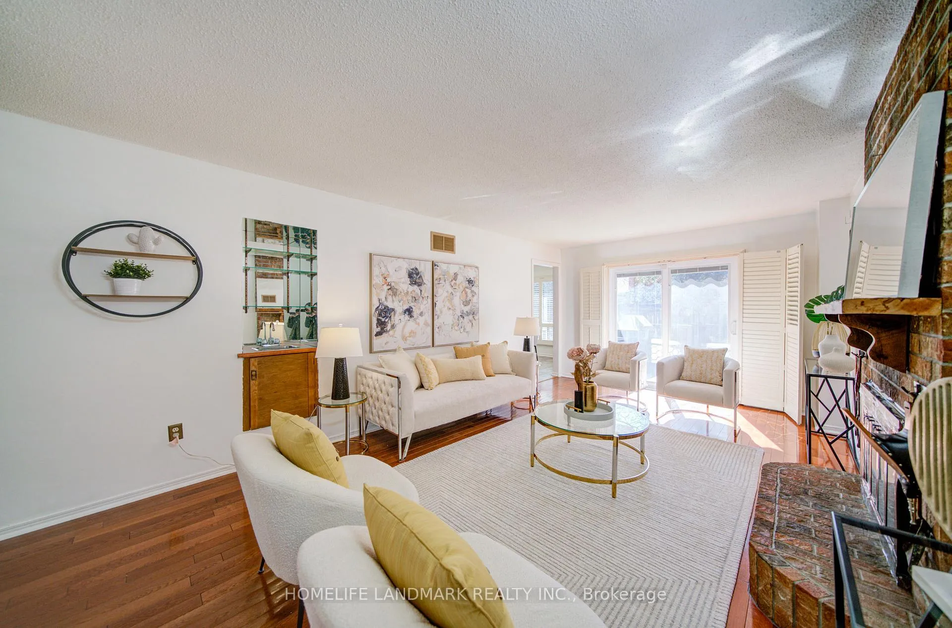 Photo 17 of 129 Fincham Avenue, Markham, Markham Village — HOMEH