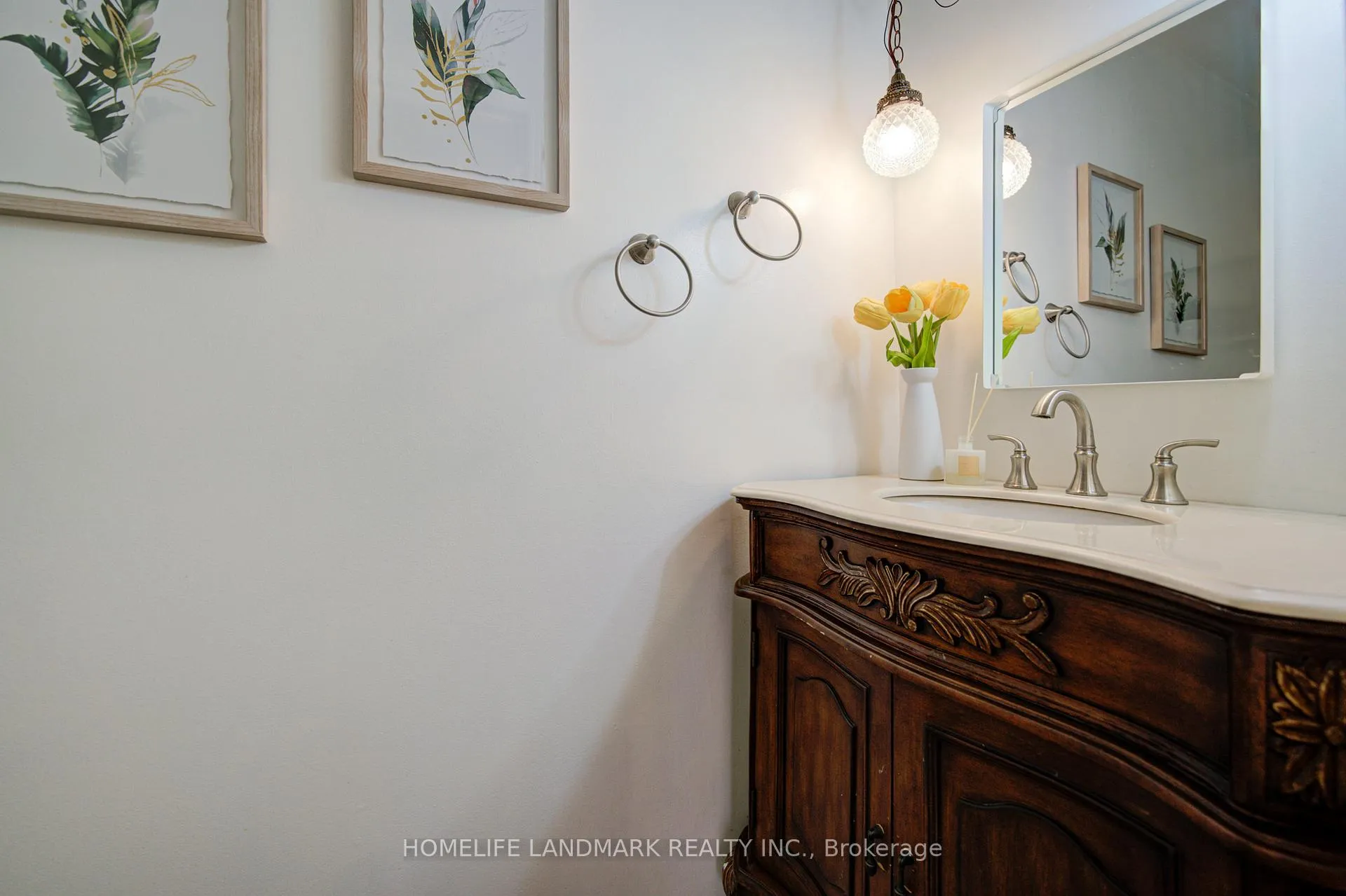 Photo 19 of 129 Fincham Avenue, Markham, Markham Village — HOMEH