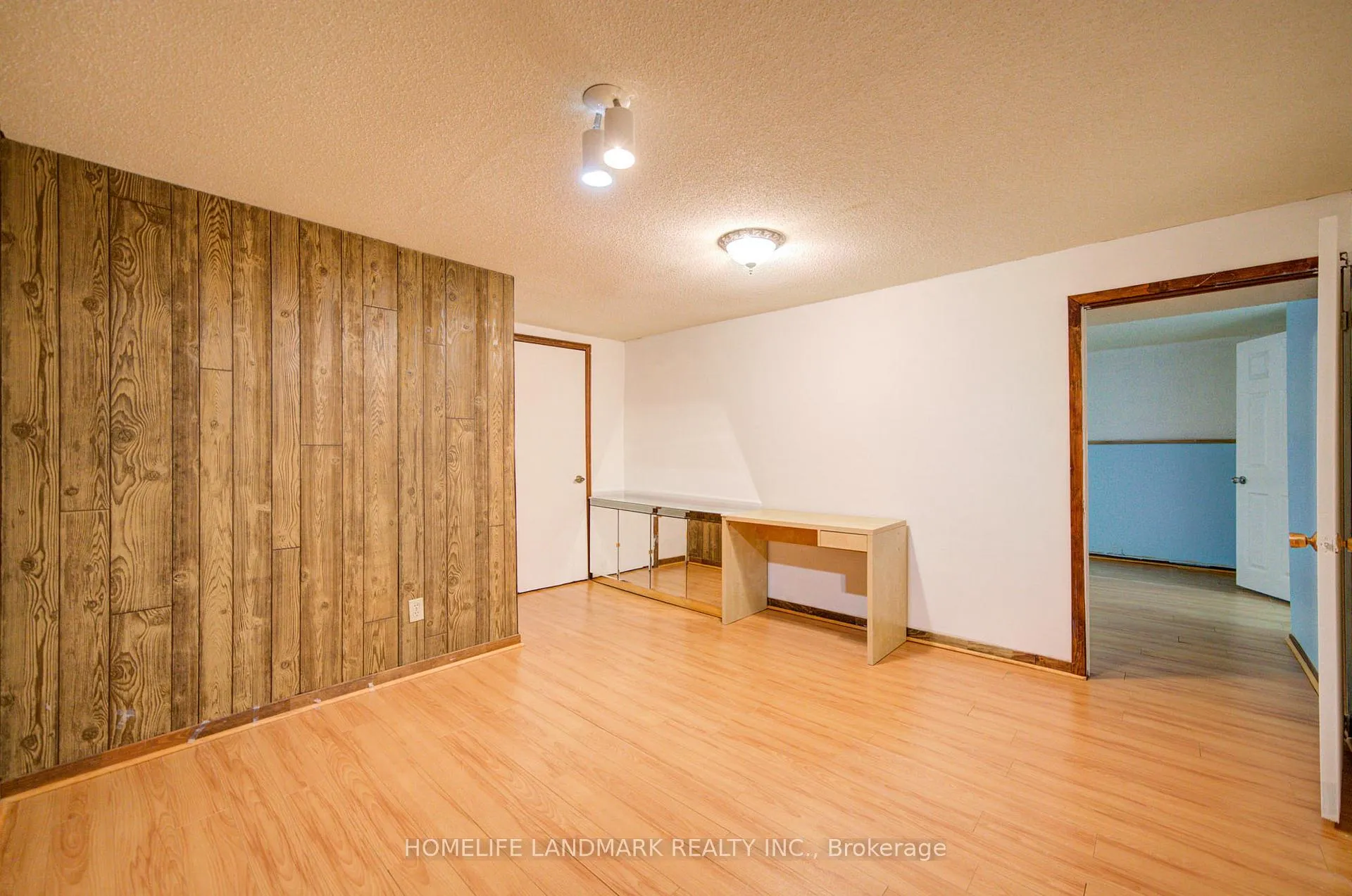 Photo 38 of 129 Fincham Avenue, Markham, Markham Village — HOMEH