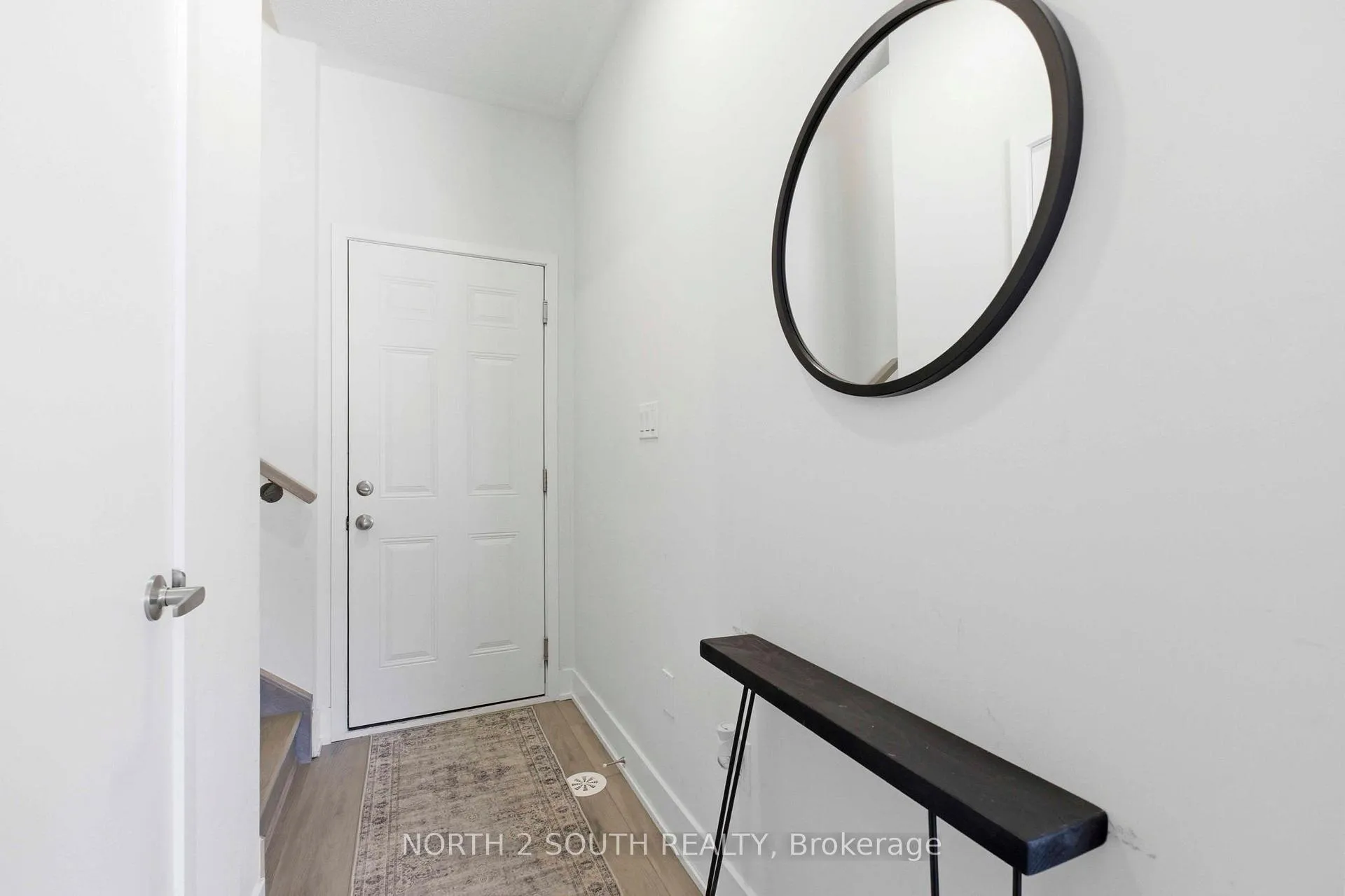 Photo 7 of 13 Lambert Lane, Caledon, Bolton East — HOMEH