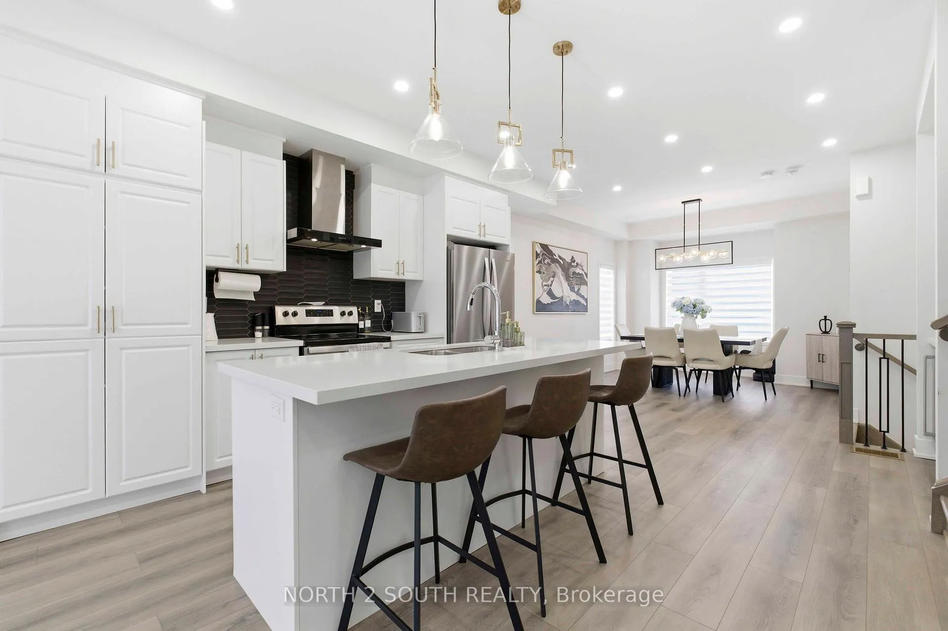 Photo 14 of 13 Lambert Lane, Caledon, Bolton East — HOMEH