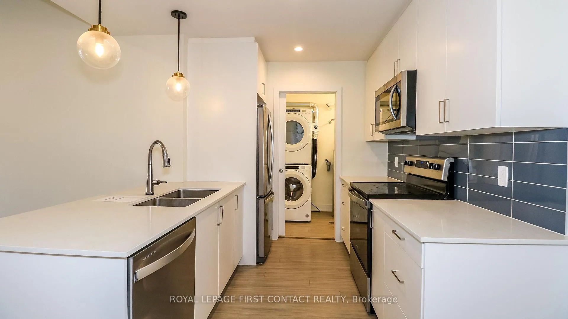 Photo 16 of Unit 210, 121 Mary Street, Clearview, Creemore — HOMEH