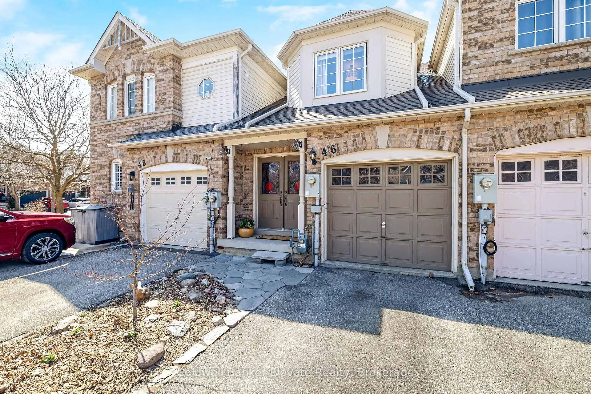 Photo 5 of 46 Harding Street, Halton Hills, Georgetown — HOMEH