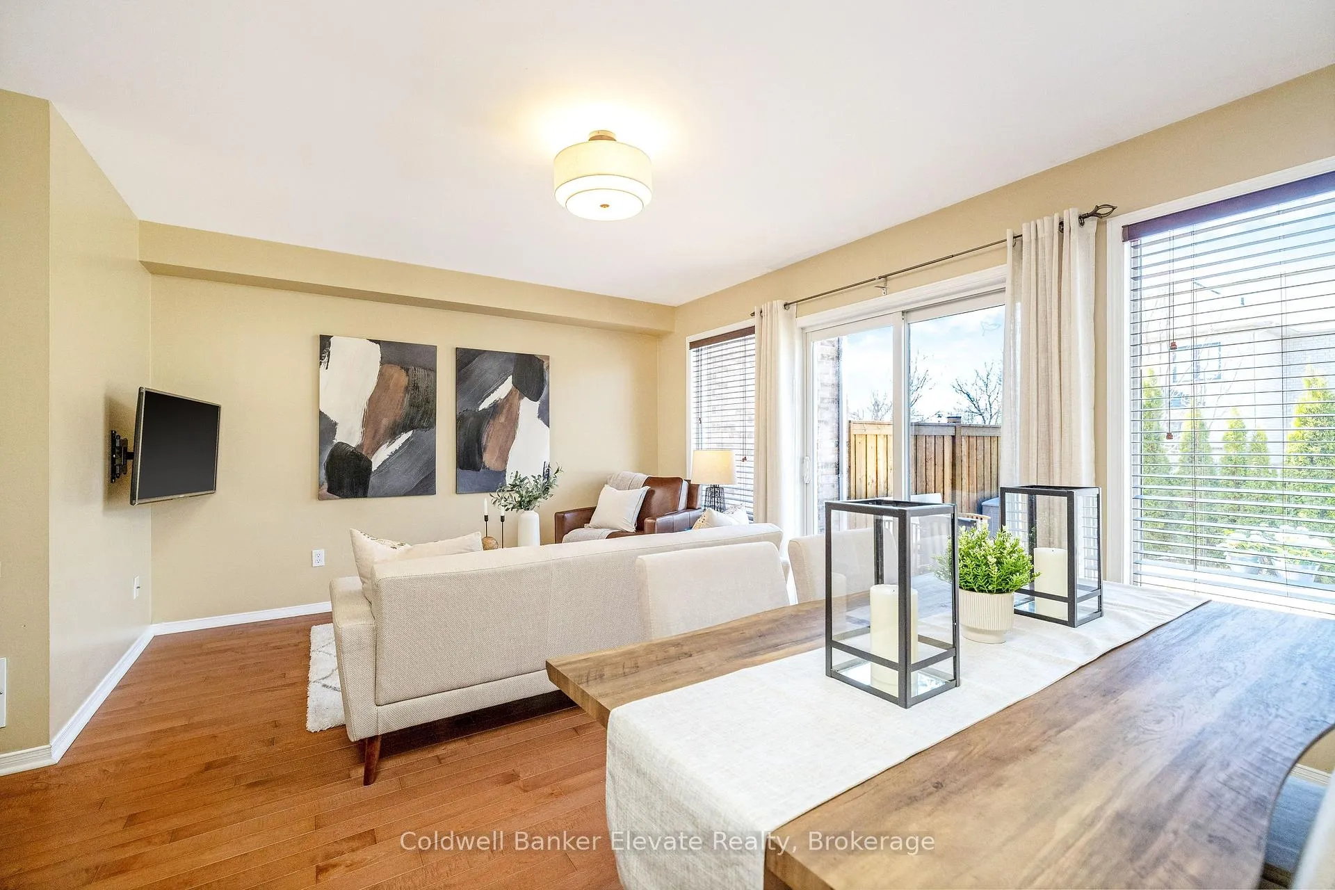 Photo 18 of 46 Harding Street, Halton Hills, Georgetown — HOMEH