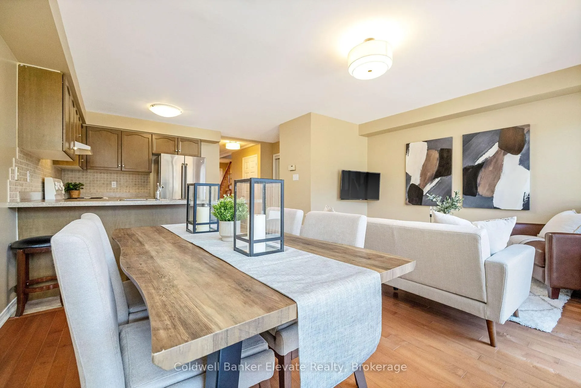 Photo 19 of 46 Harding Street, Halton Hills, Georgetown — HOMEH