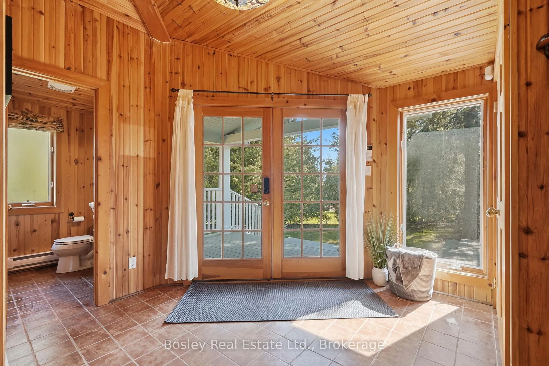 Photo 5 of 150 St Moritz Crescent, Blue Mountains — HOMEH