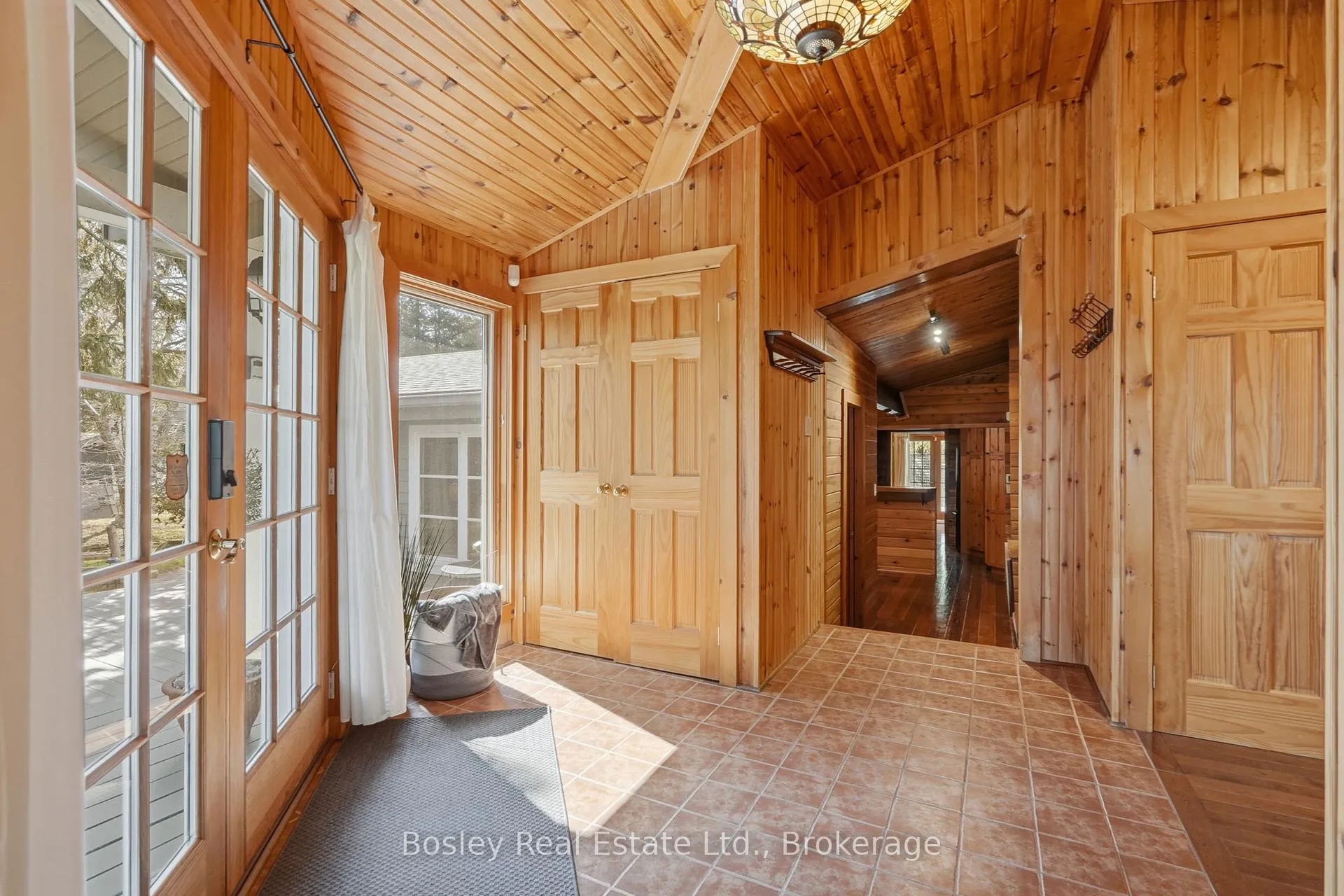 Photo 6 of 150 St Moritz Crescent, Blue Mountains — HOMEH