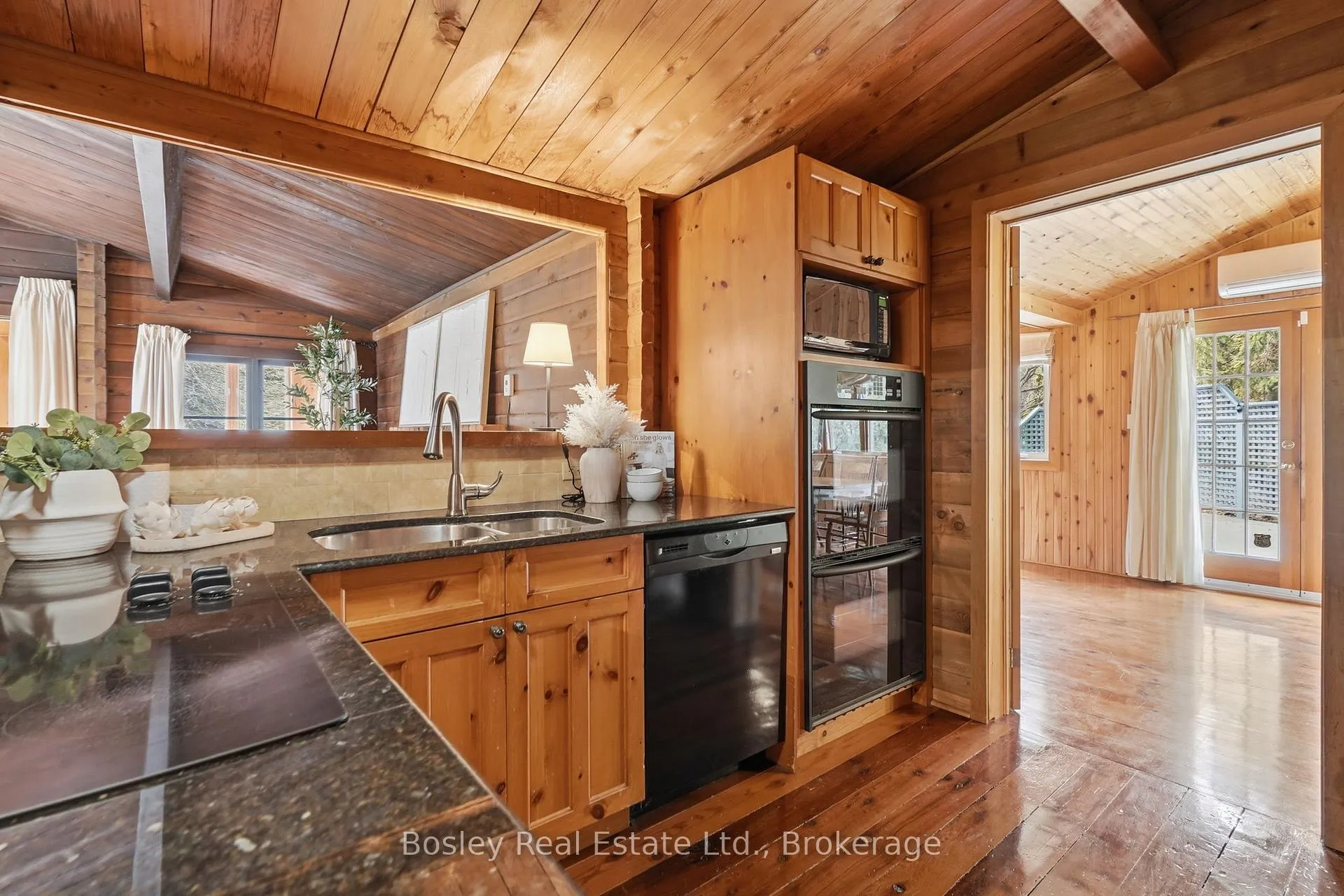 Photo 22 of 150 St Moritz Crescent, Blue Mountains — HOMEH
