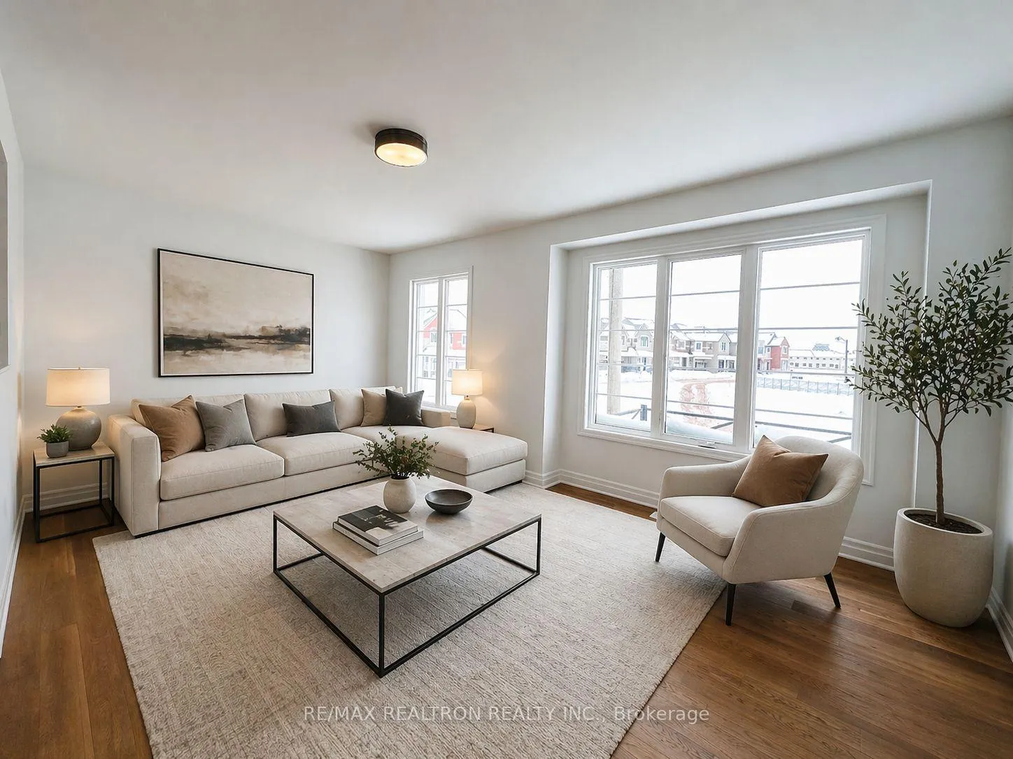 Photo 7 of Unit 4, 1291 Courtleigh Trail W, Oakville, Joshua Meadows — HOMEH