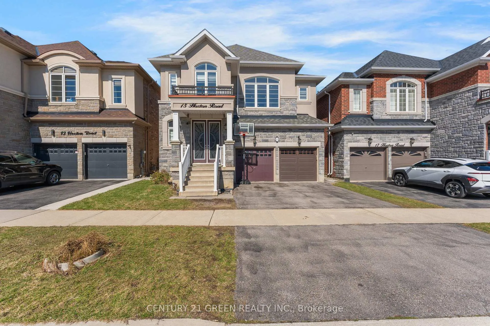 Photo 1 of 15 Hoxton Road, Brampton, Northwest Brampton — HOMEH