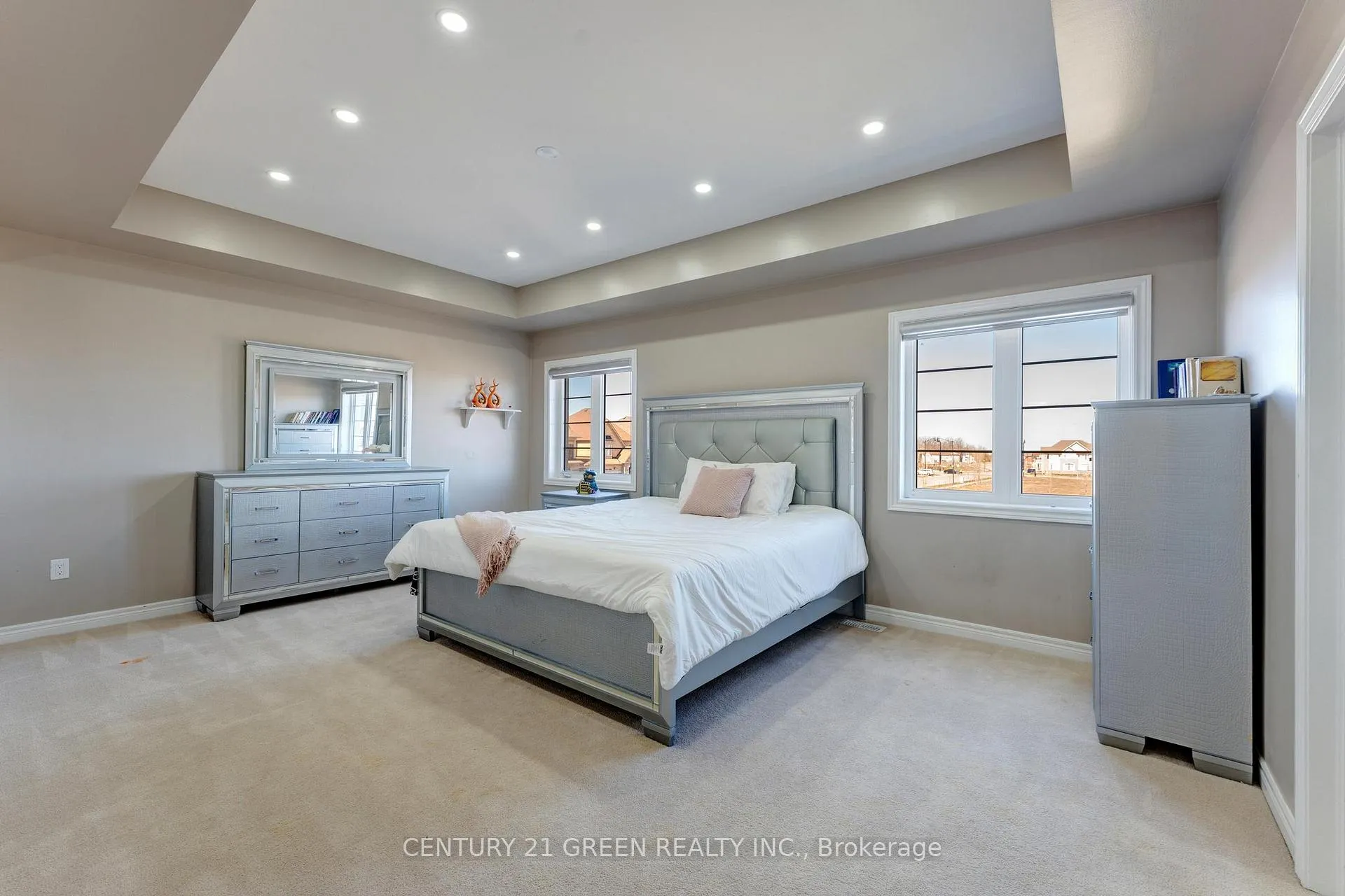 Photo 23 of 15 Hoxton Road, Brampton, Northwest Brampton — HOMEH