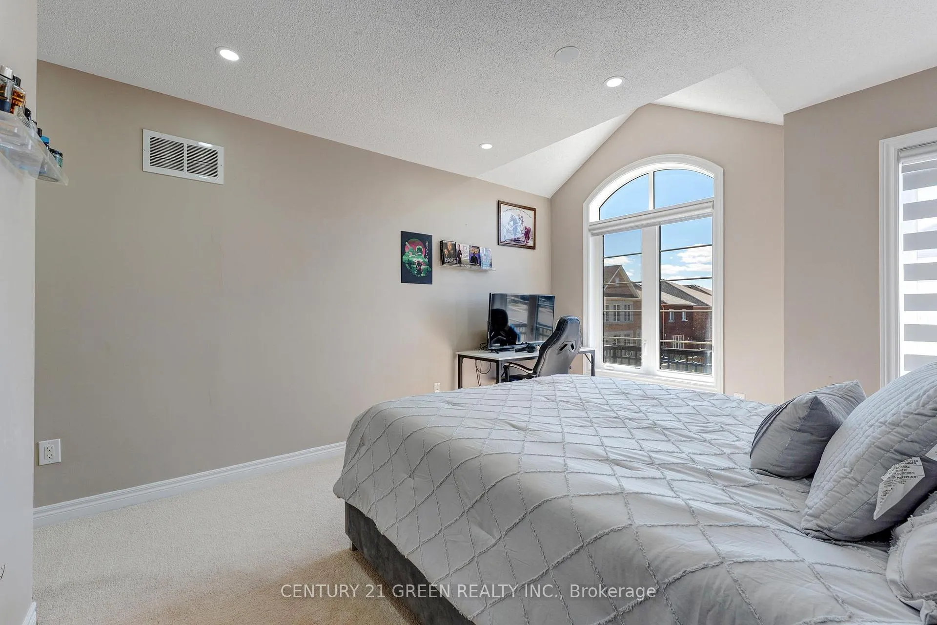 Photo 35 of 15 Hoxton Road, Brampton, Northwest Brampton — HOMEH