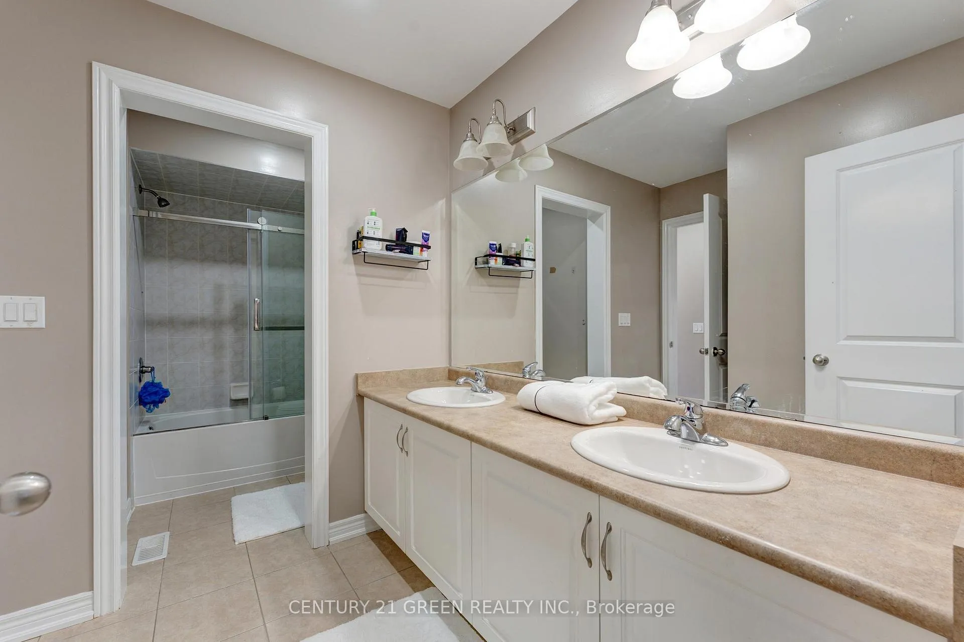 Photo 36 of 15 Hoxton Road, Brampton, Northwest Brampton — HOMEH