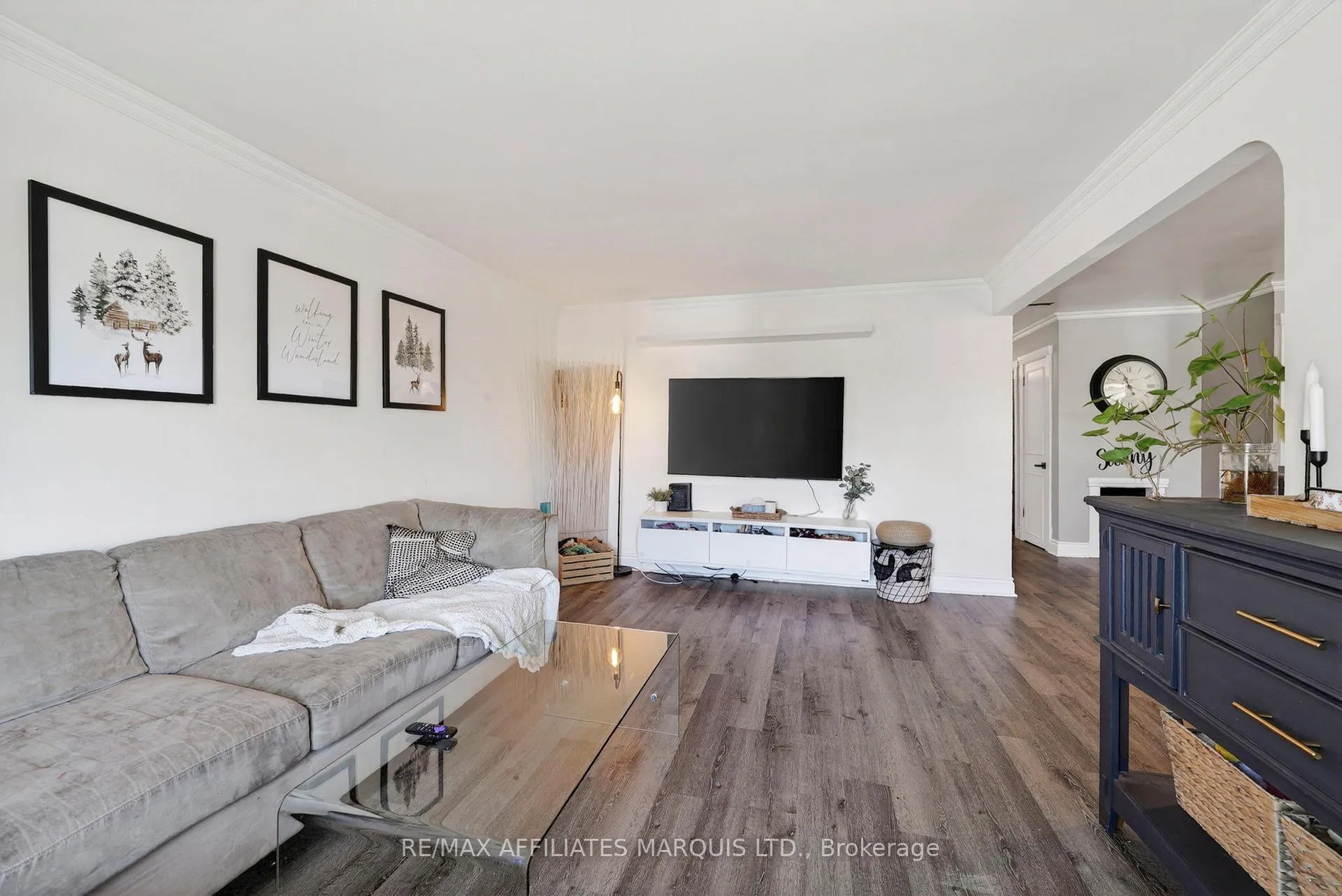 Photo 5 of 615 Twelfth Street E, Cornwall — HOMEH