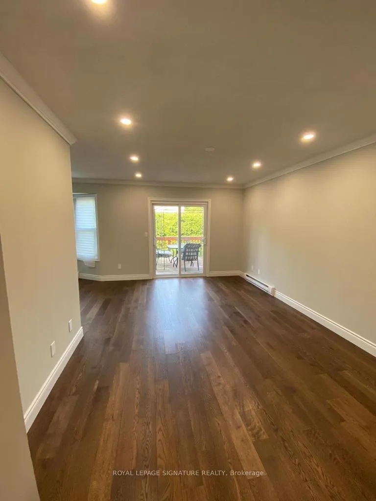 Photo 25 of 48 Homefield Square, Clarington, Courtice — HOMEH