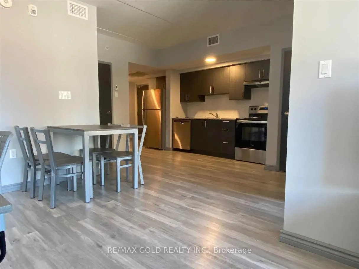 Photo 6 of Unit 203, 275 Larch Street, Waterloo, Lakeshore Village — HOMEH