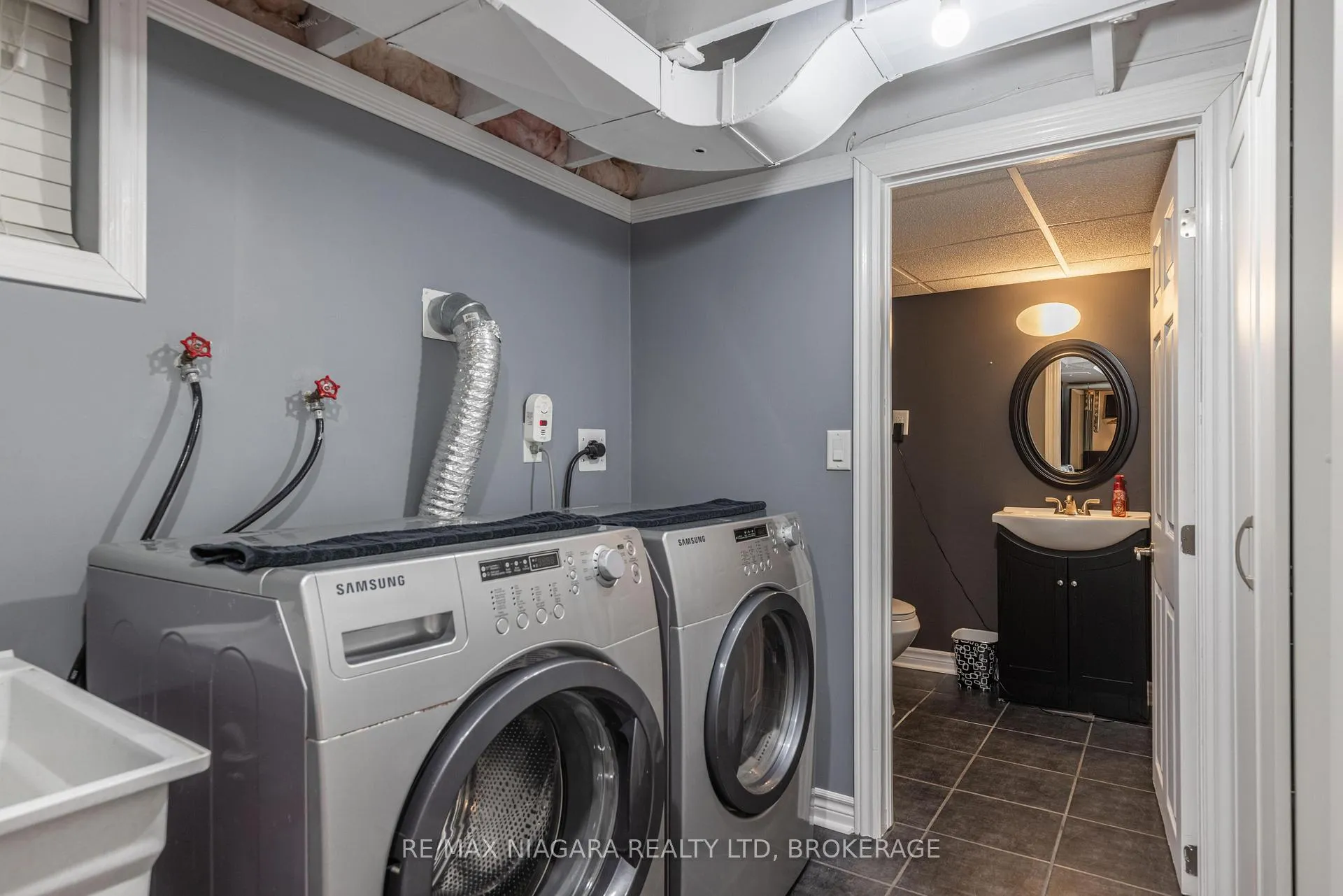 Photo 20 of 88 Garnet Street, St. Catharines, Facer — HOMEH