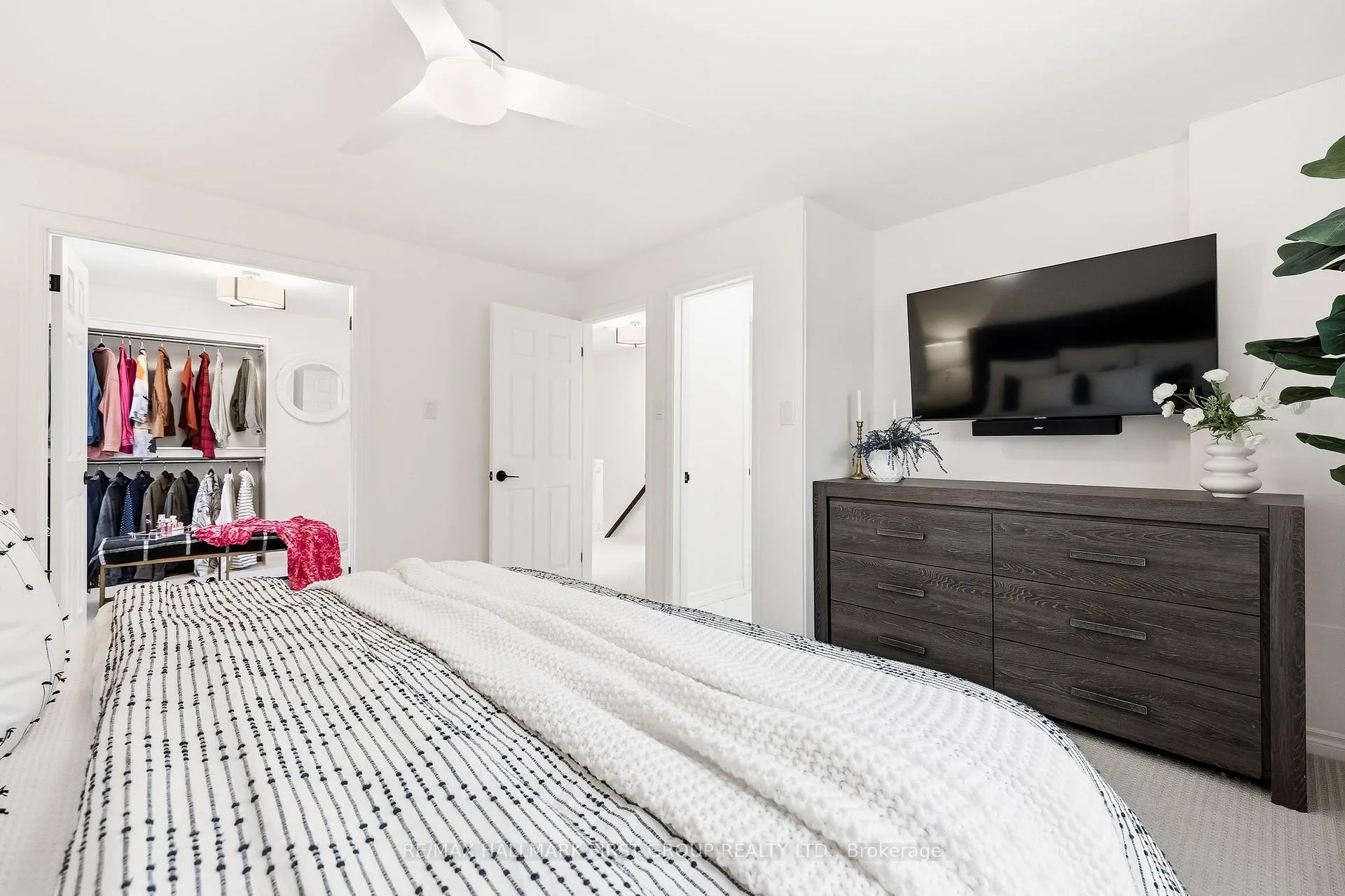 Photo 26 of 953 Vistula Drive, Pickering, West Shore — HOMEH