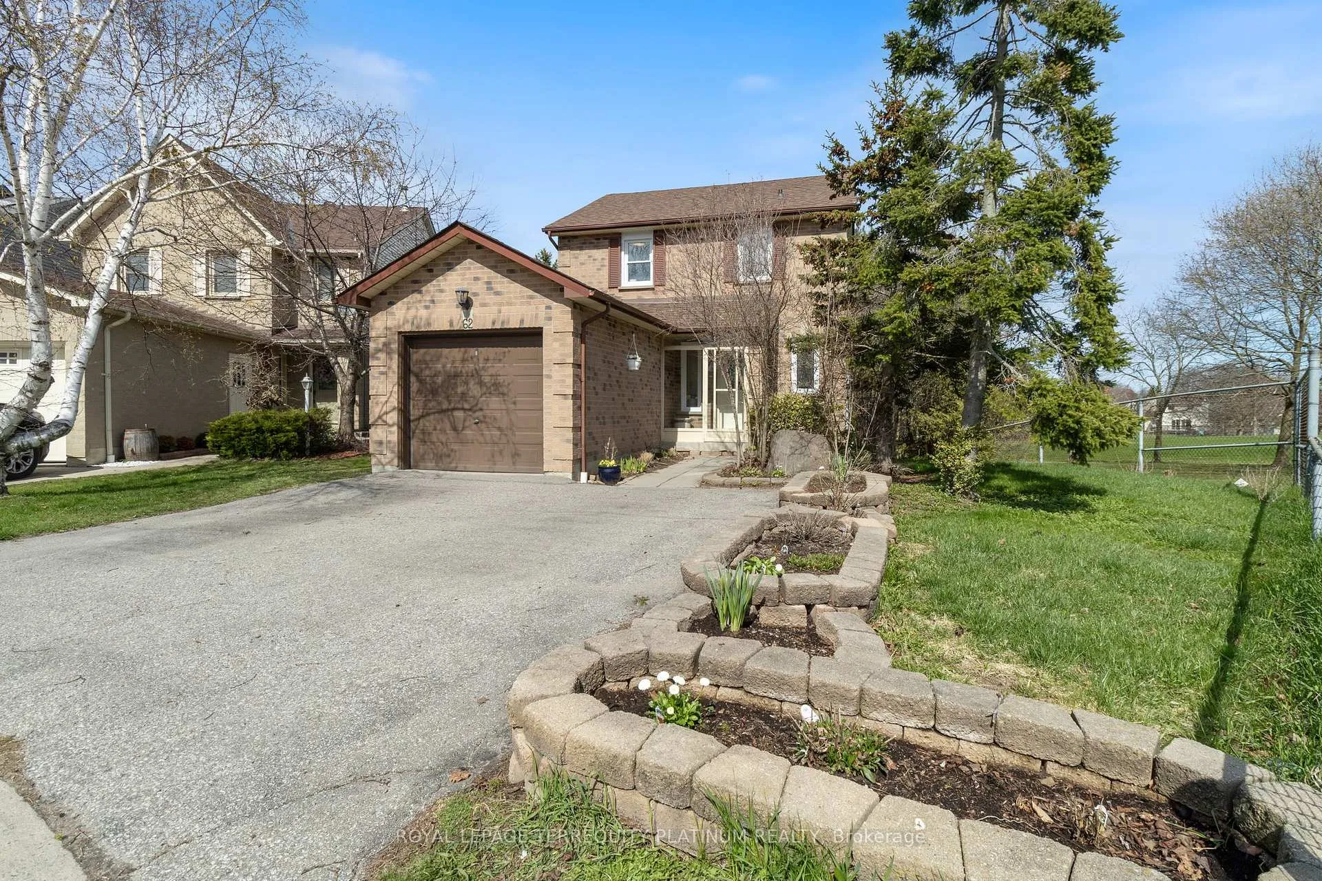 Photo 2 of 62 Humphrey Drive, Ajax, South West — HOMEH