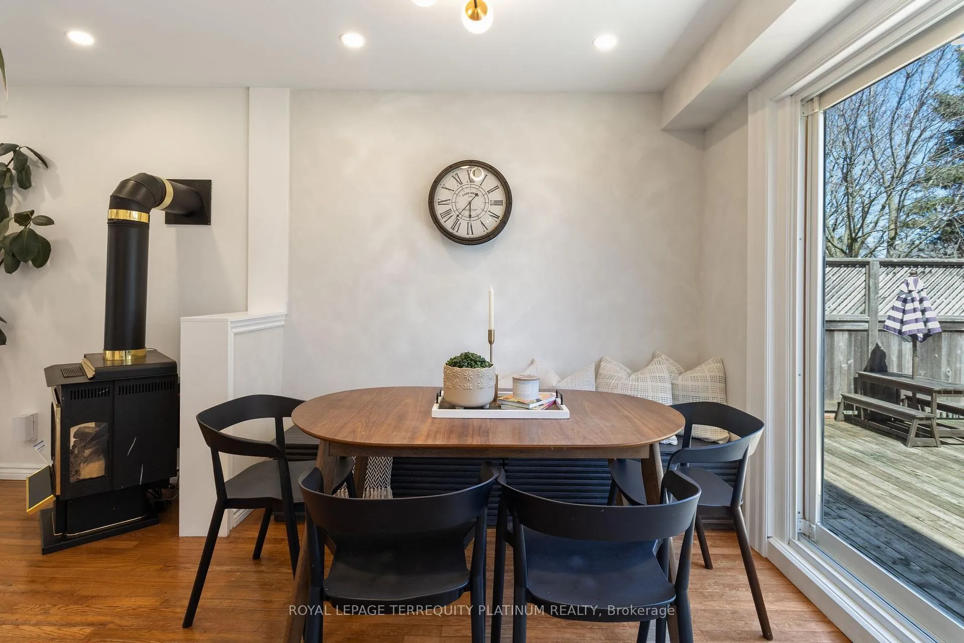 Photo 9 of 62 Humphrey Drive, Ajax, South West — HOMEH