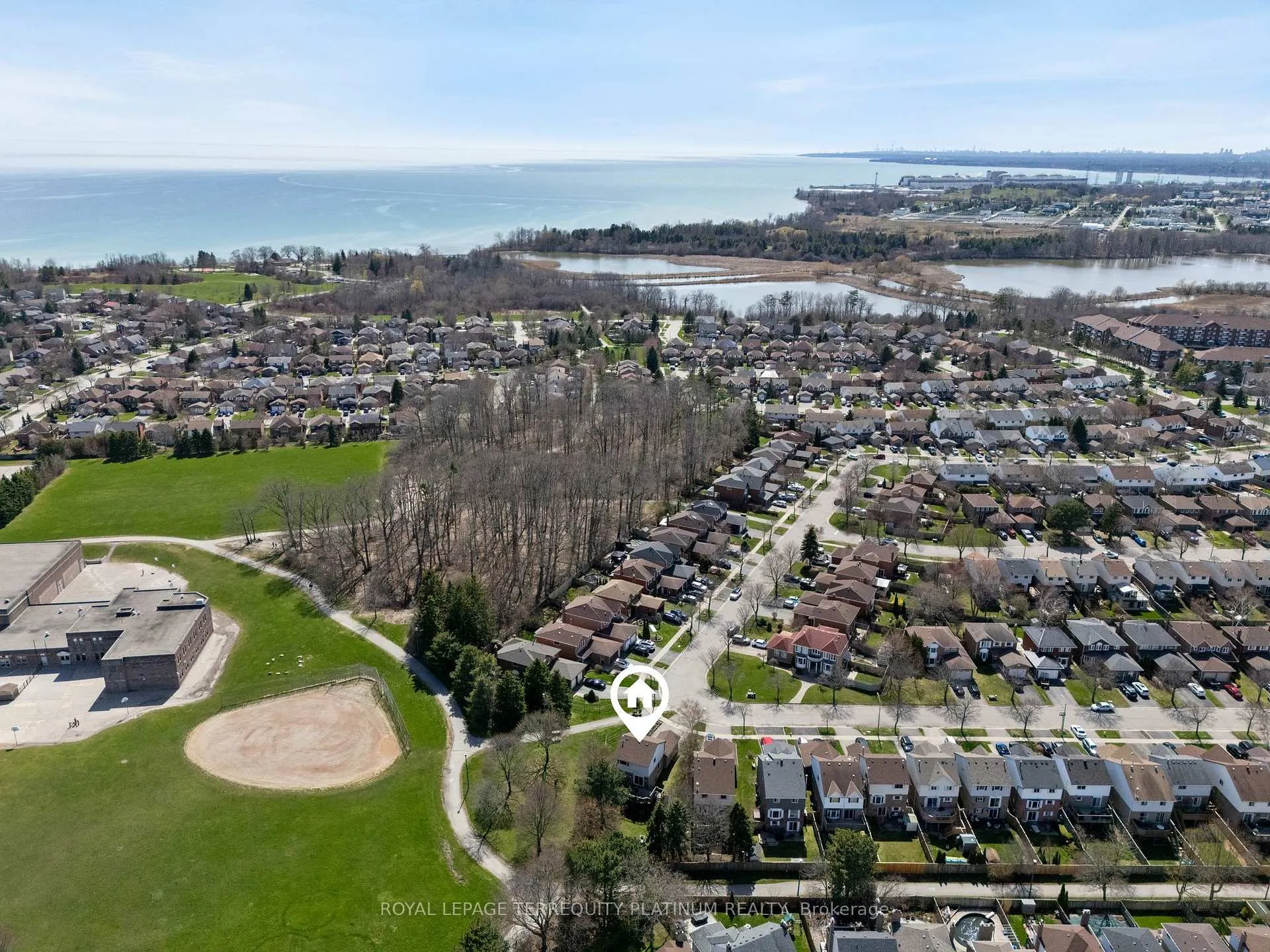 Photo 35 of 62 Humphrey Drive, Ajax, South West — HOMEH