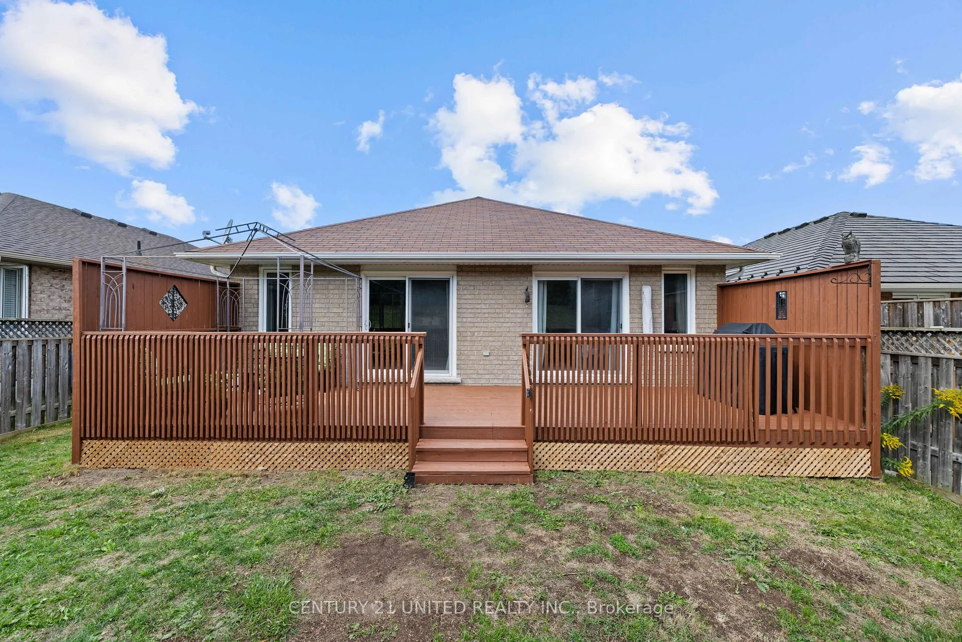 Photo 19 of 385 Bianco Crescent, Peterborough, Monaghan Ward 2 — HOMEH