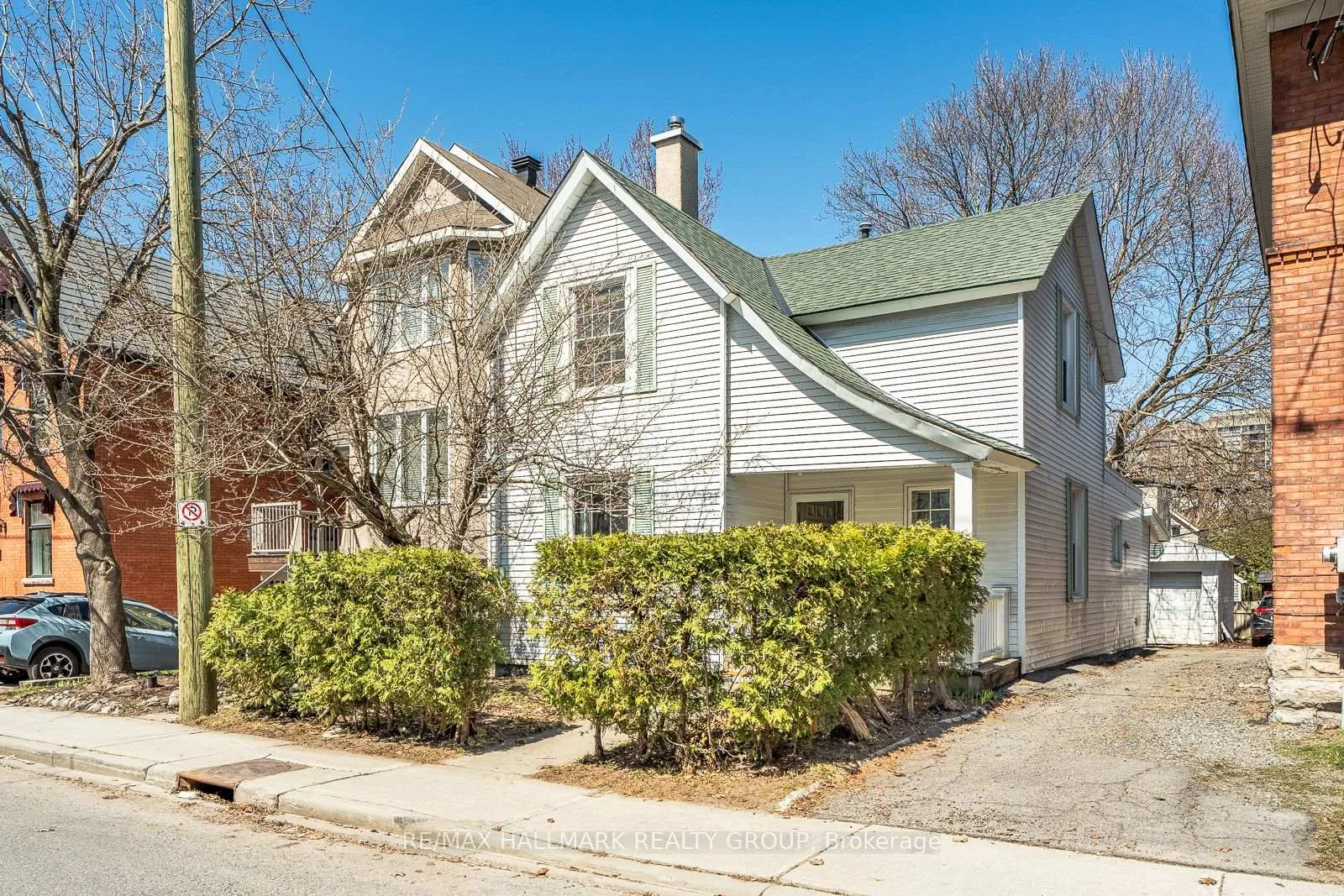 Photo 2 of 89 Waverley Street, Ottawa, Ottawa Centre/Golden Triangle — HOMEH