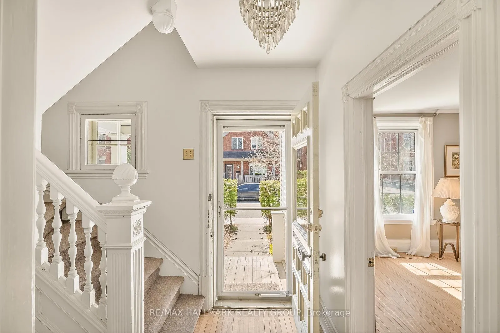 Photo 4 of 89 Waverley Street, Ottawa, Ottawa Centre/Golden Triangle — HOMEH