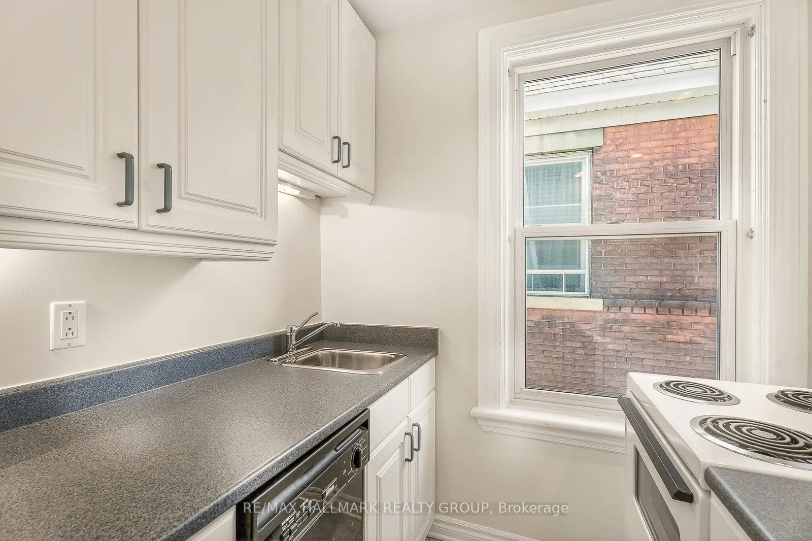 Photo 35 of 89 Waverley Street, Ottawa, Ottawa Centre/Golden Triangle — HOMEH