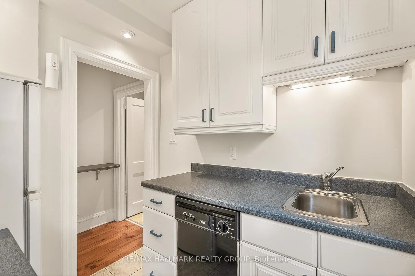 Photo 36 of 89 Waverley Street, Ottawa, Ottawa Centre/Golden Triangle — HOMEH