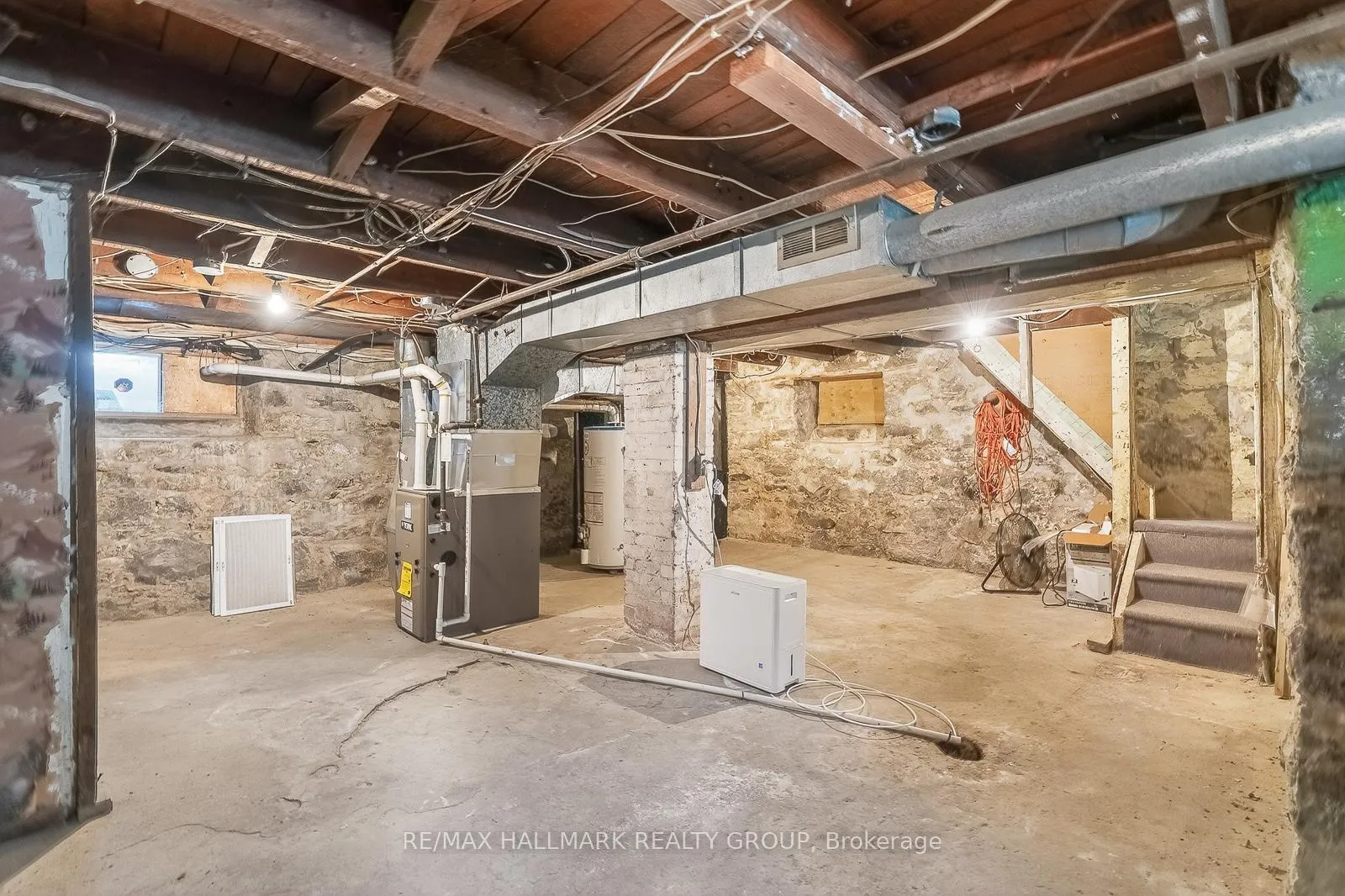 Photo 37 of 89 Waverley Street, Ottawa, Ottawa Centre/Golden Triangle — HOMEH