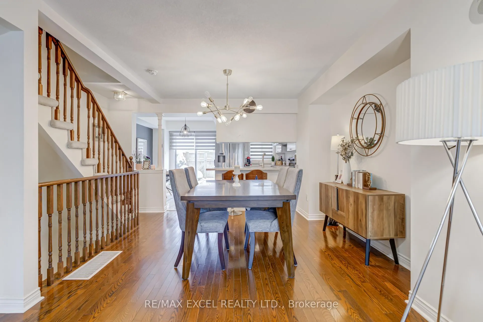 Photo 10 of Unit 37, 18 Clark Avenue W, Vaughan, Crestwood-Springfarm-Yorkhill — HOMEH