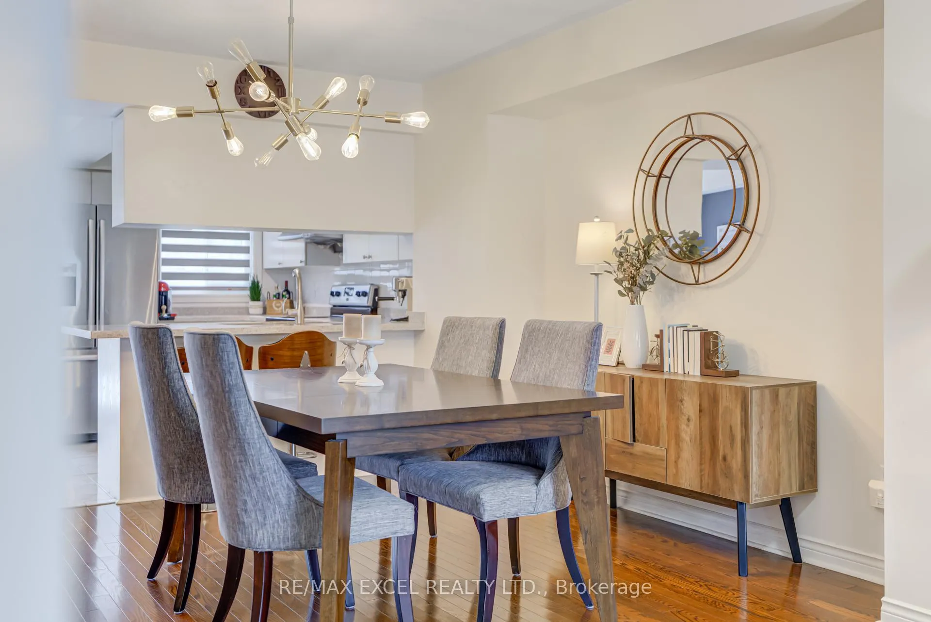 Photo 11 of Unit 37, 18 Clark Avenue W, Vaughan, Crestwood-Springfarm-Yorkhill — HOMEH