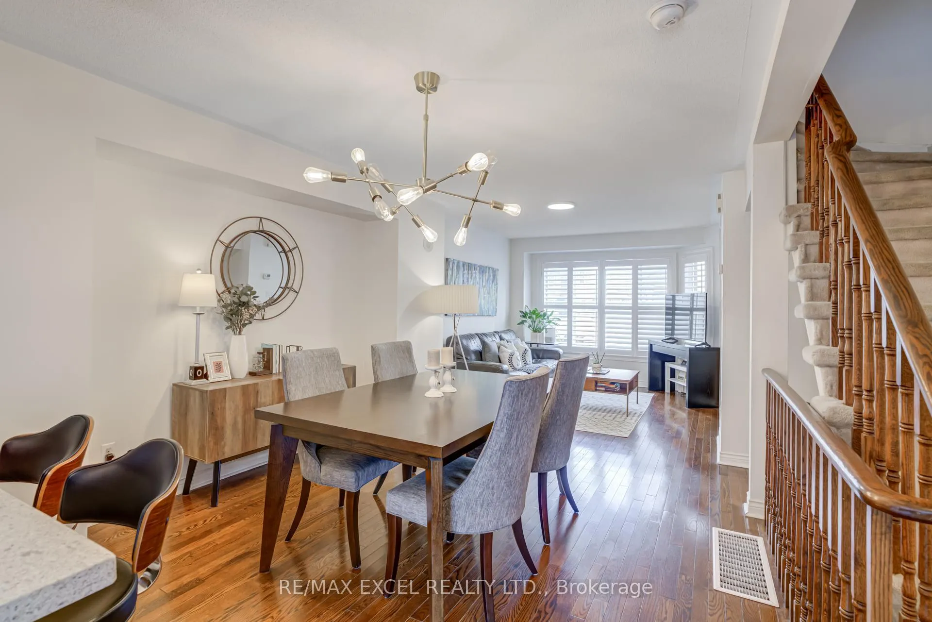 Photo 12 of Unit 37, 18 Clark Avenue W, Vaughan, Crestwood-Springfarm-Yorkhill — HOMEH