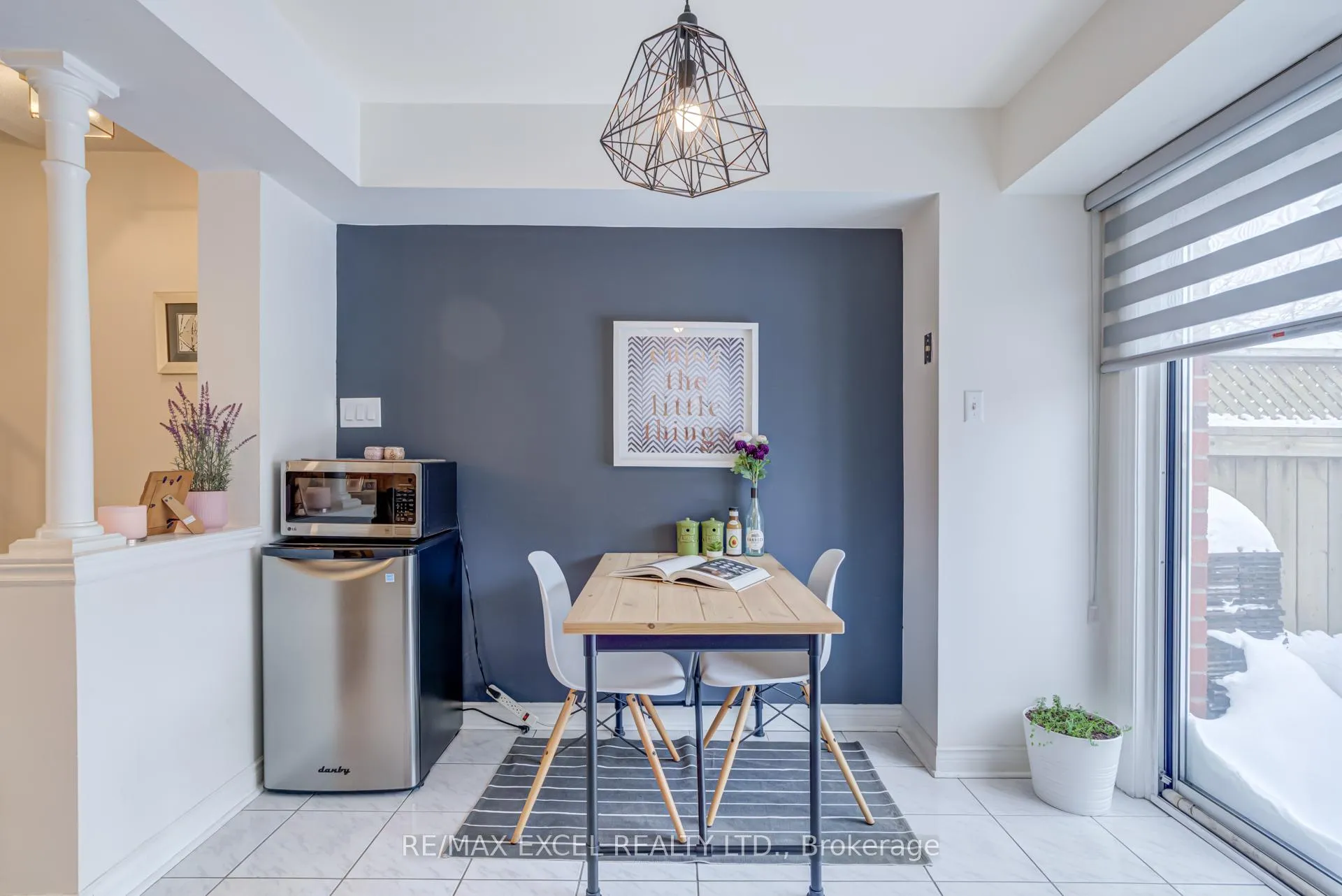 Photo 16 of Unit 37, 18 Clark Avenue W, Vaughan, Crestwood-Springfarm-Yorkhill — HOMEH