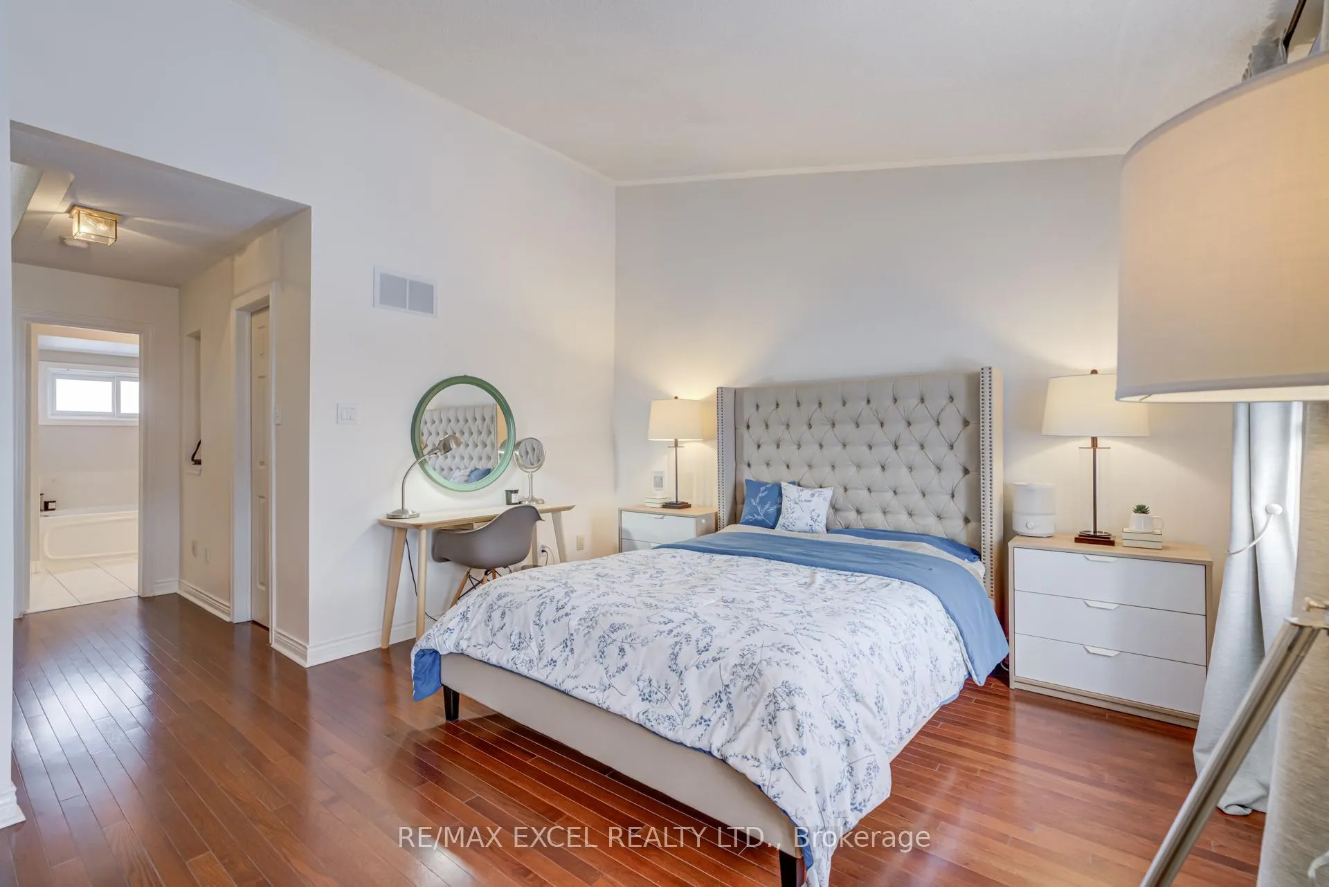 Photo 30 of Unit 37, 18 Clark Avenue W, Vaughan, Crestwood-Springfarm-Yorkhill — HOMEH