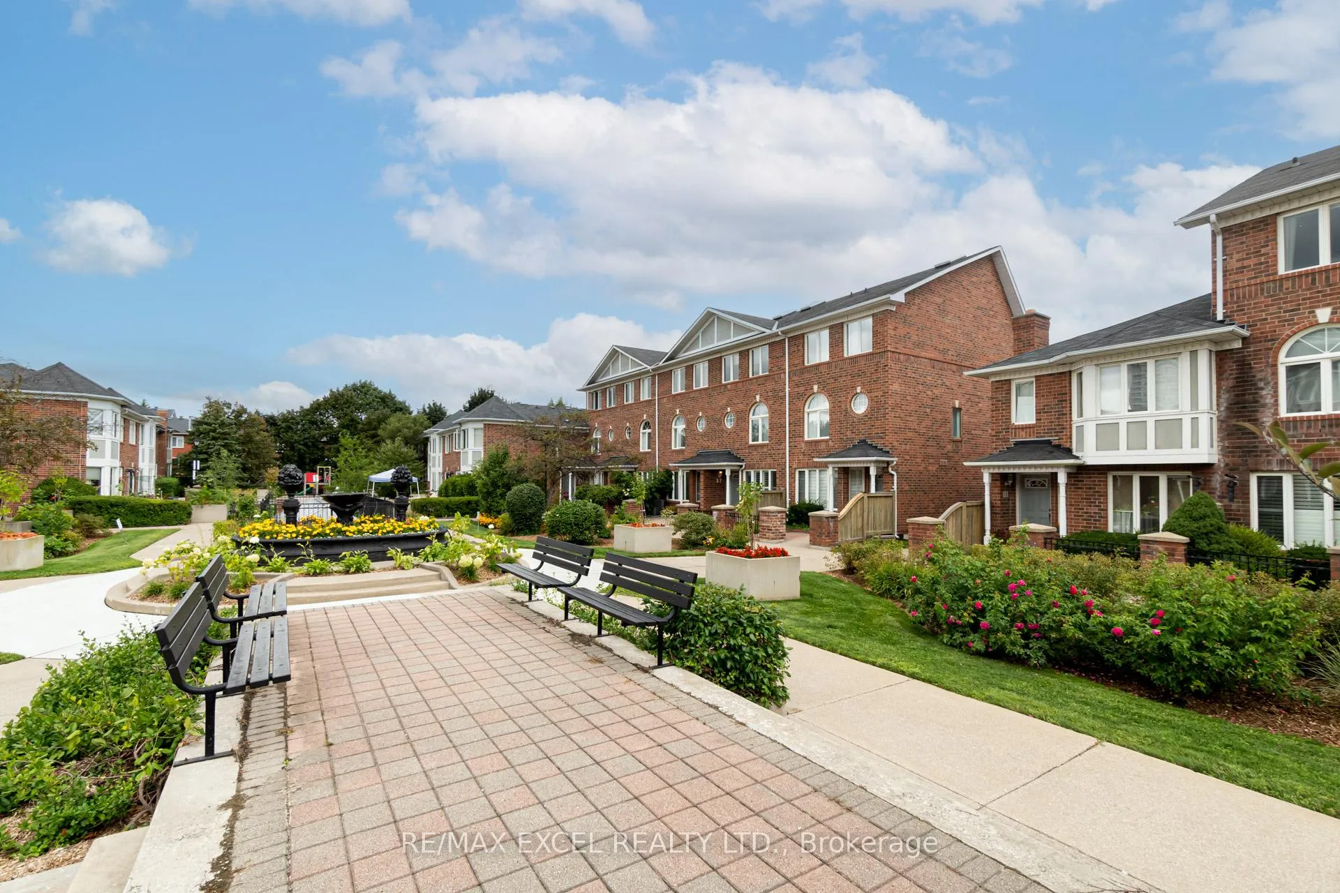 Photo 49 of Unit 37, 18 Clark Avenue W, Vaughan, Crestwood-Springfarm-Yorkhill — HOMEH